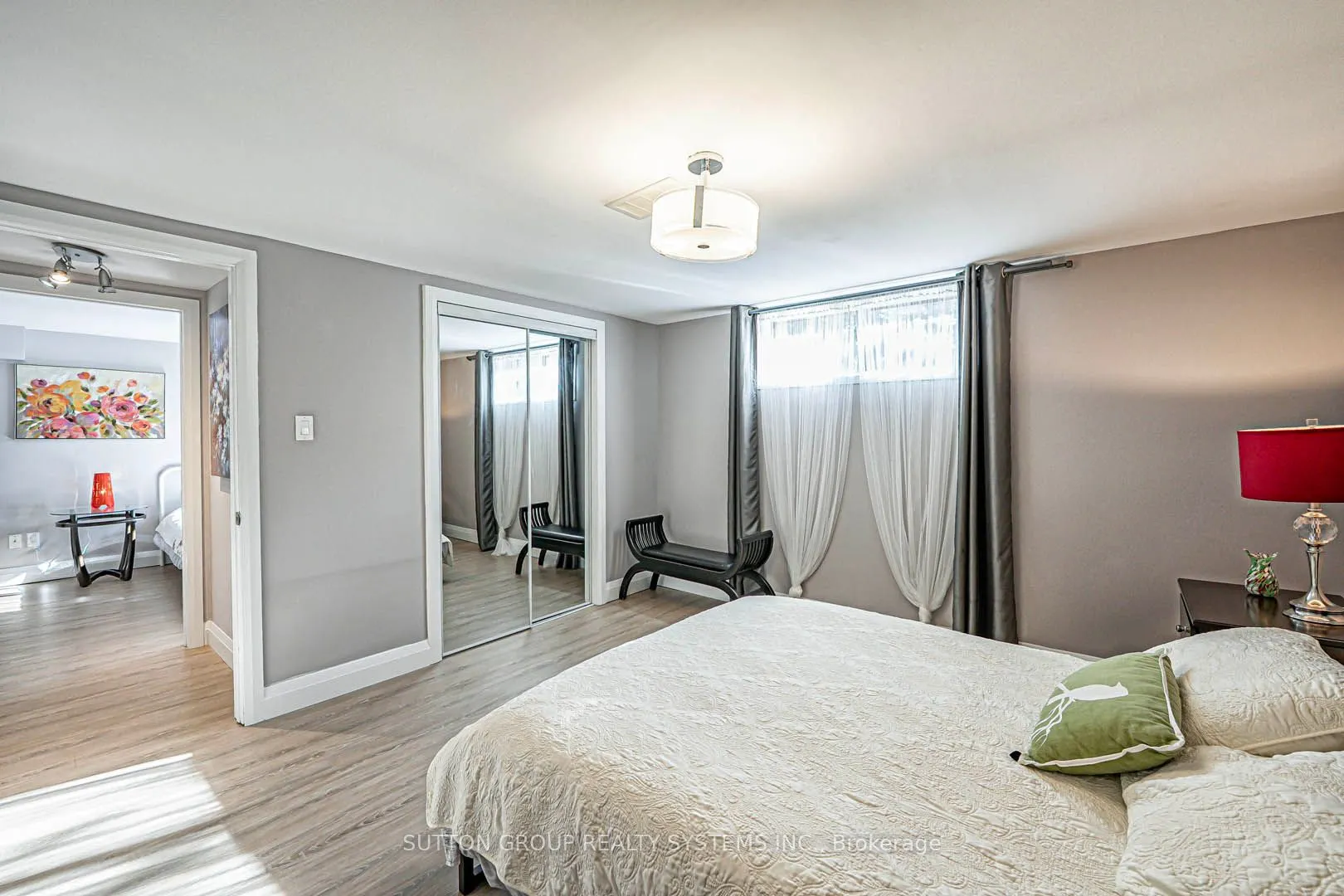 366 Renforth Drive
