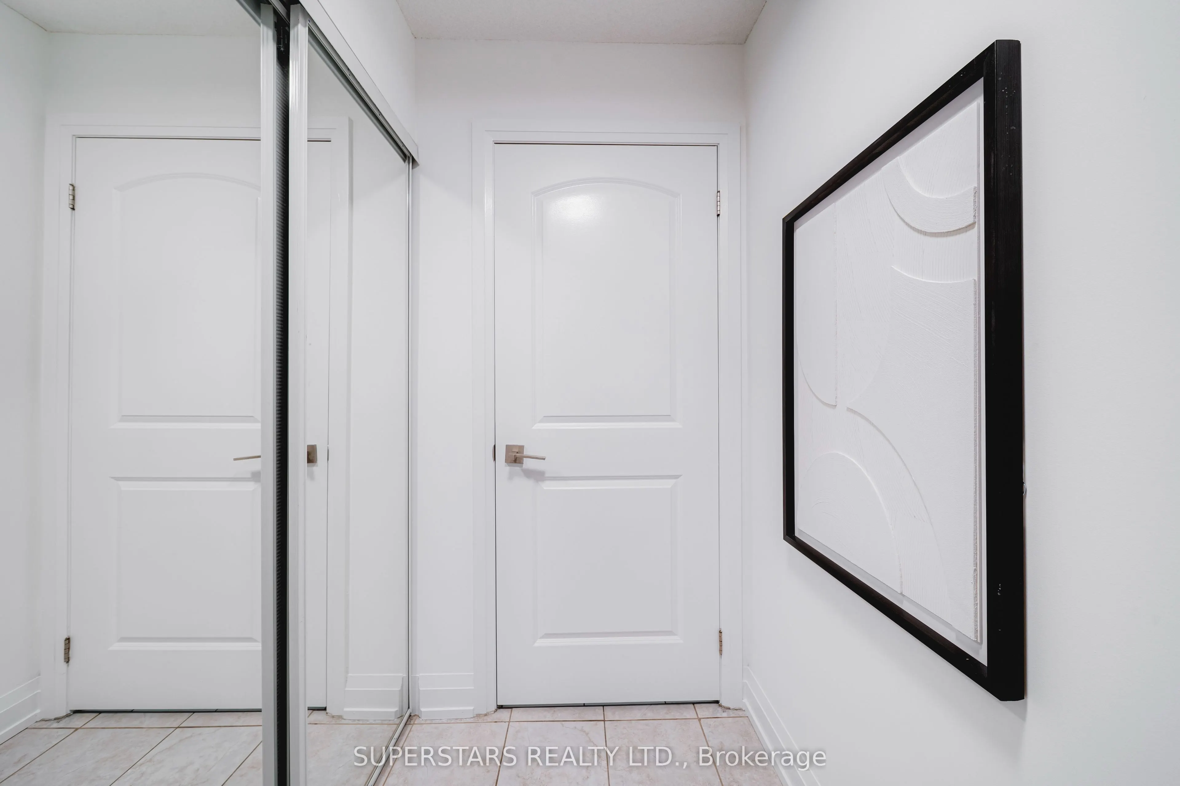 55 De Boers Drive, #502