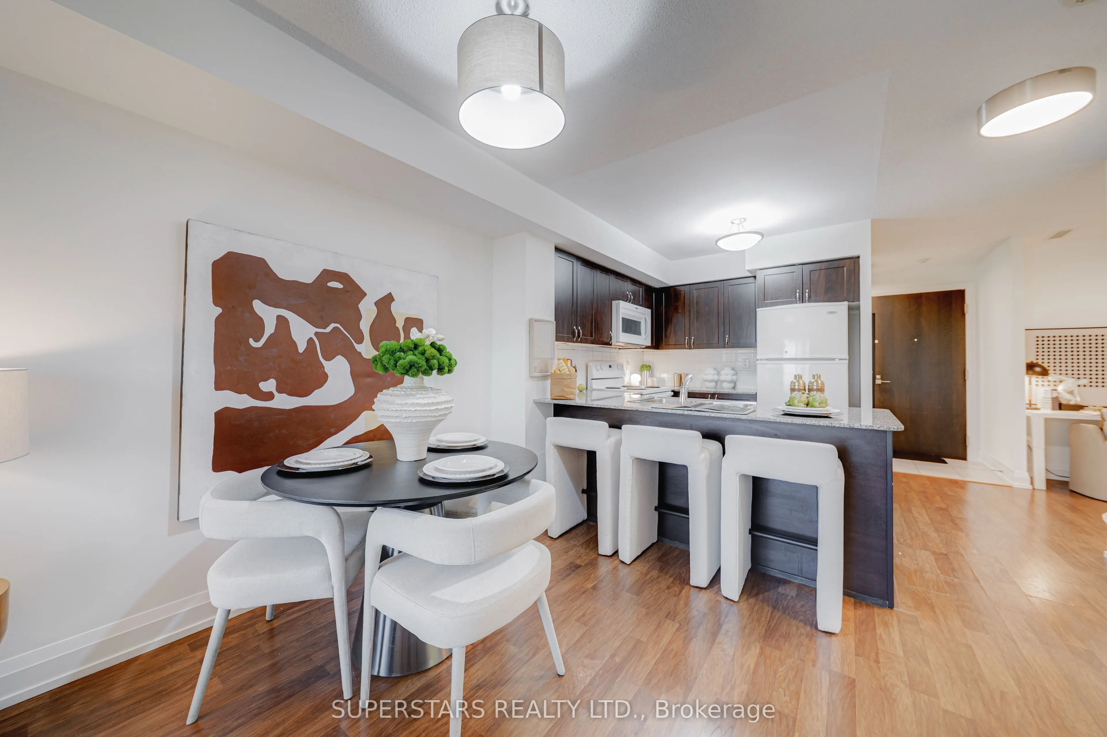 55 De Boers Drive, #502