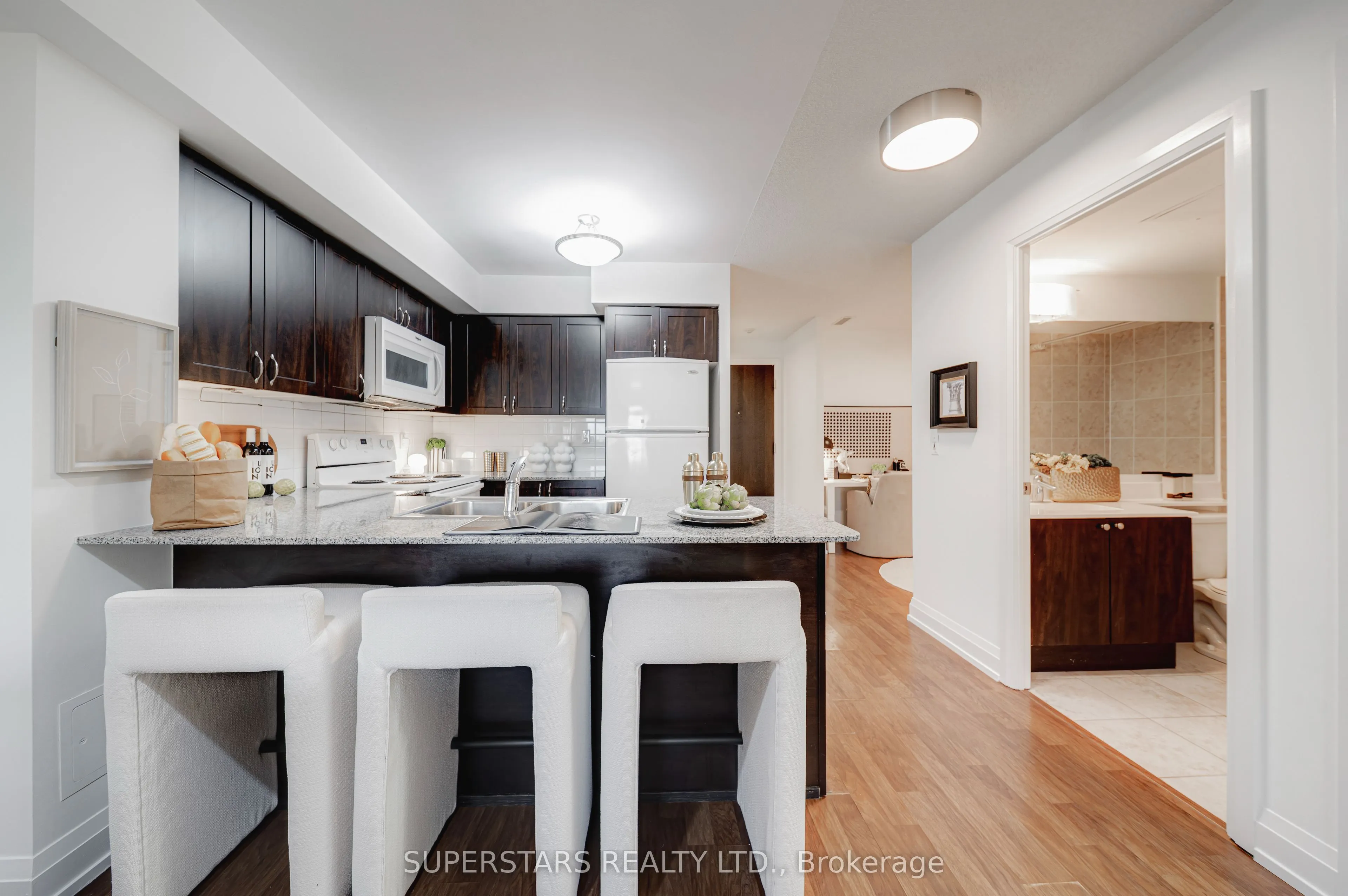 55 De Boers Drive, #502