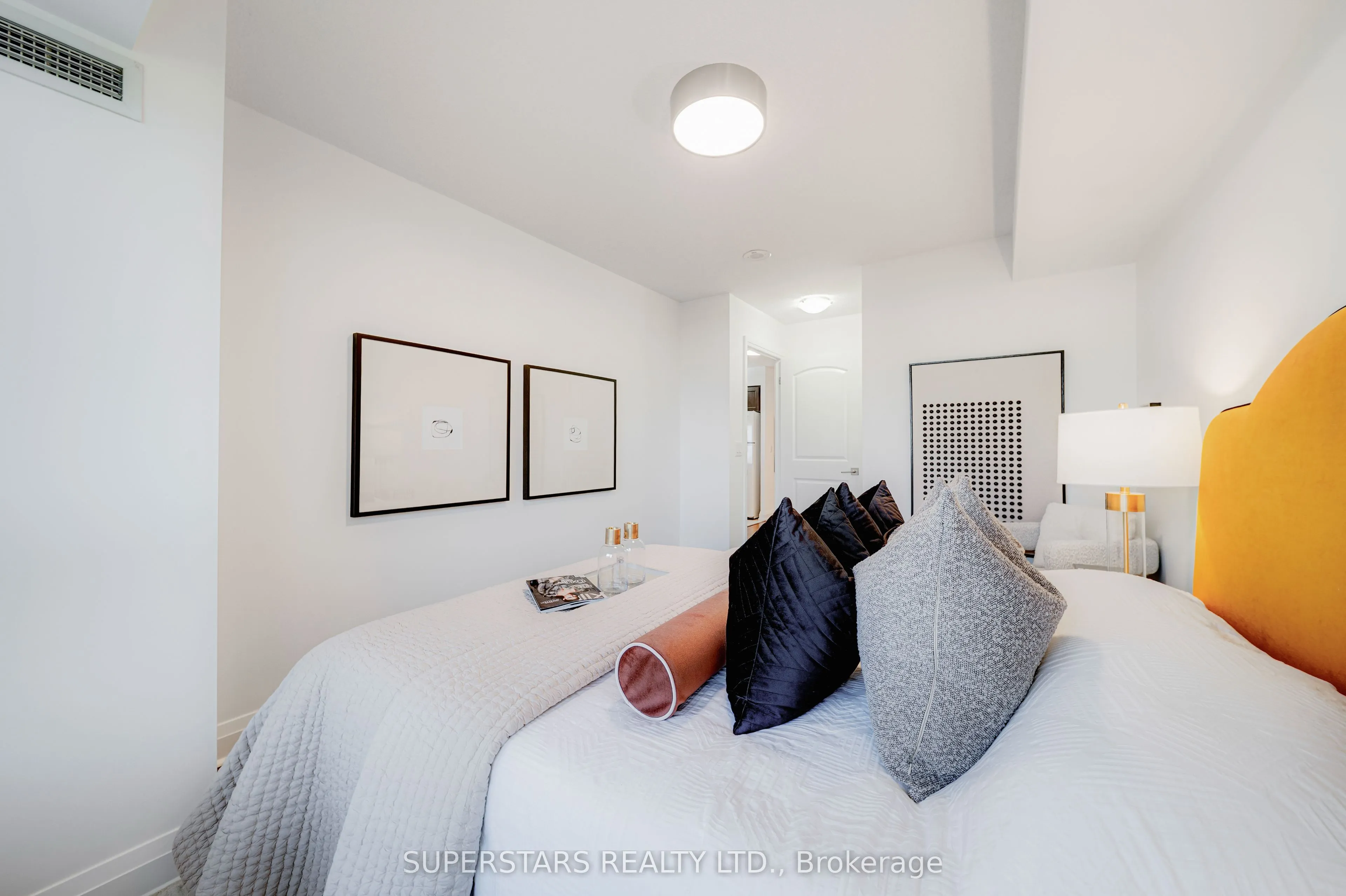 55 De Boers Drive, #502