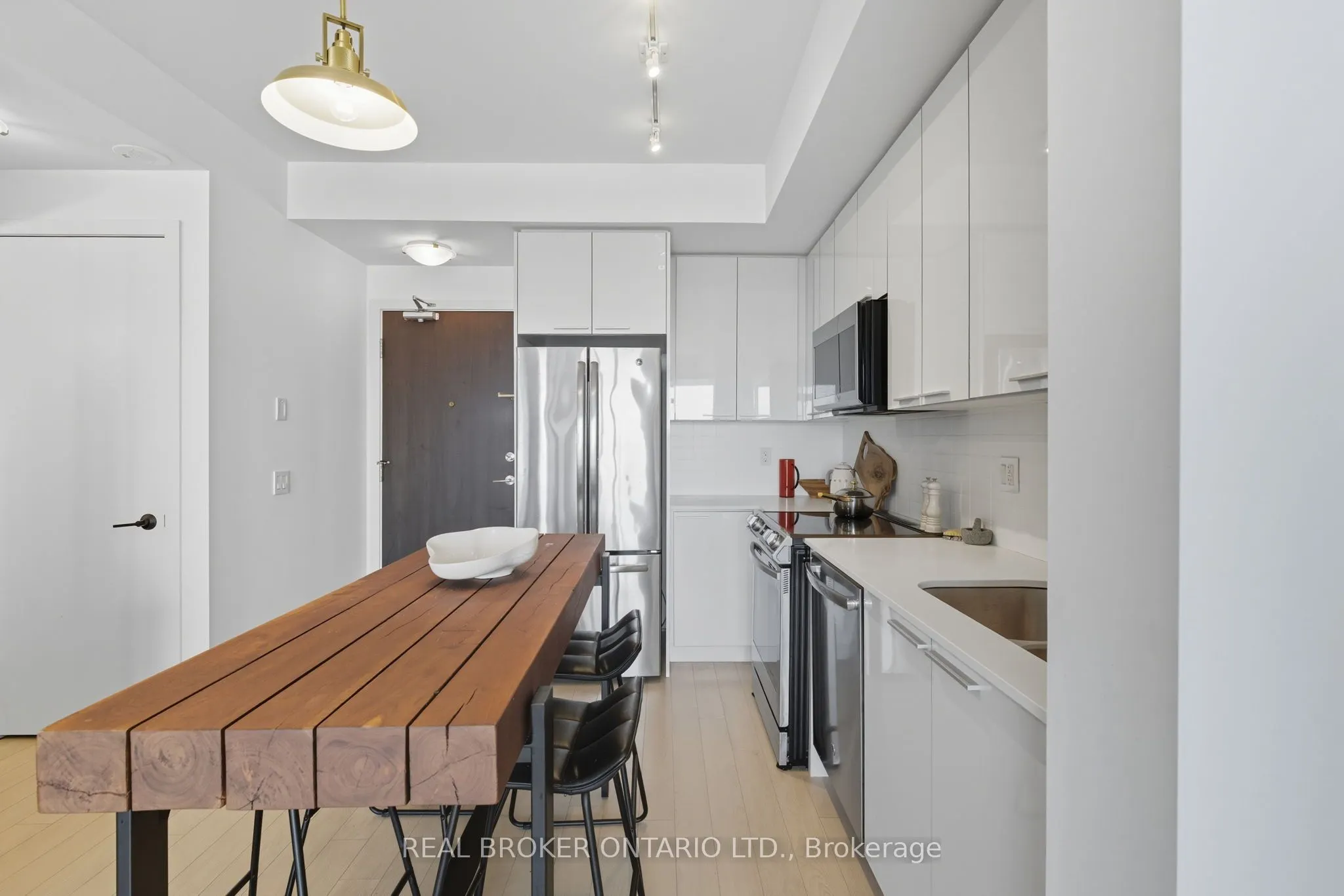 10 Park Lawn Road, #2103
