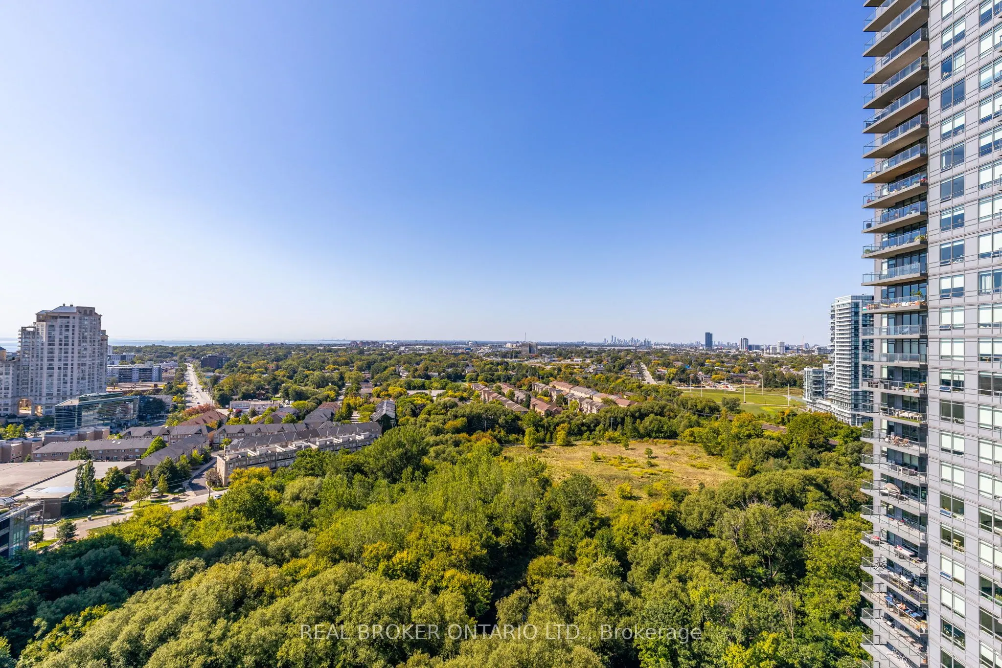 10 Park Lawn Road, #2103