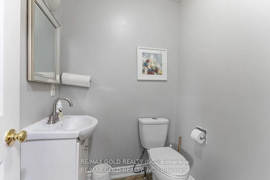 31 CASTLEHILL Road