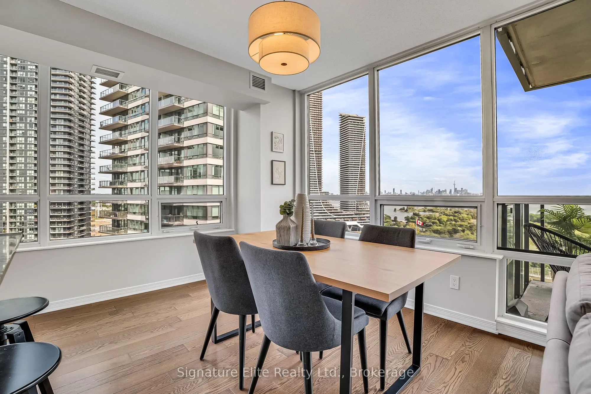 2240 Lakeshore Boulevard, #1706