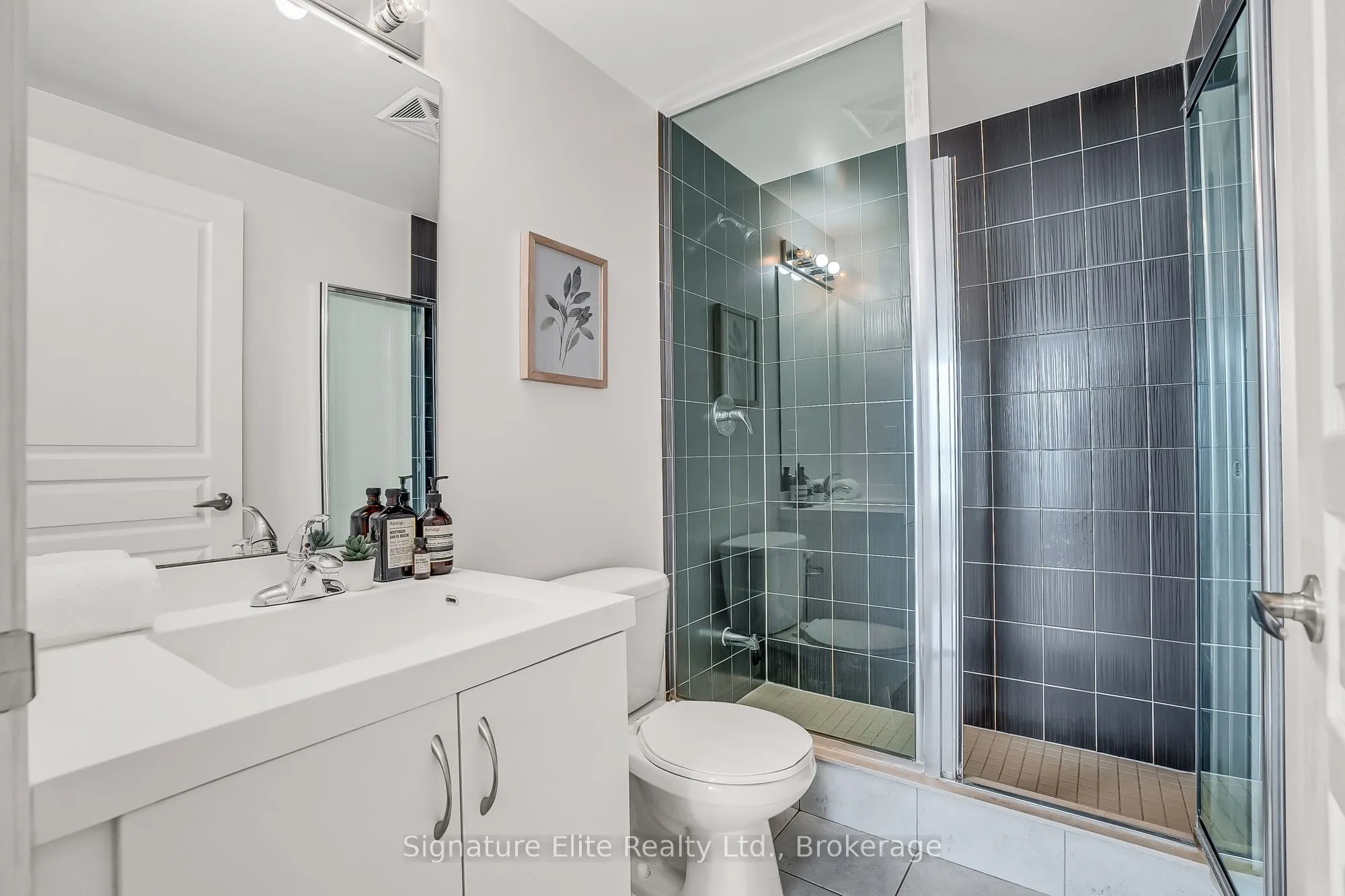 2240 Lakeshore Boulevard, #1706
