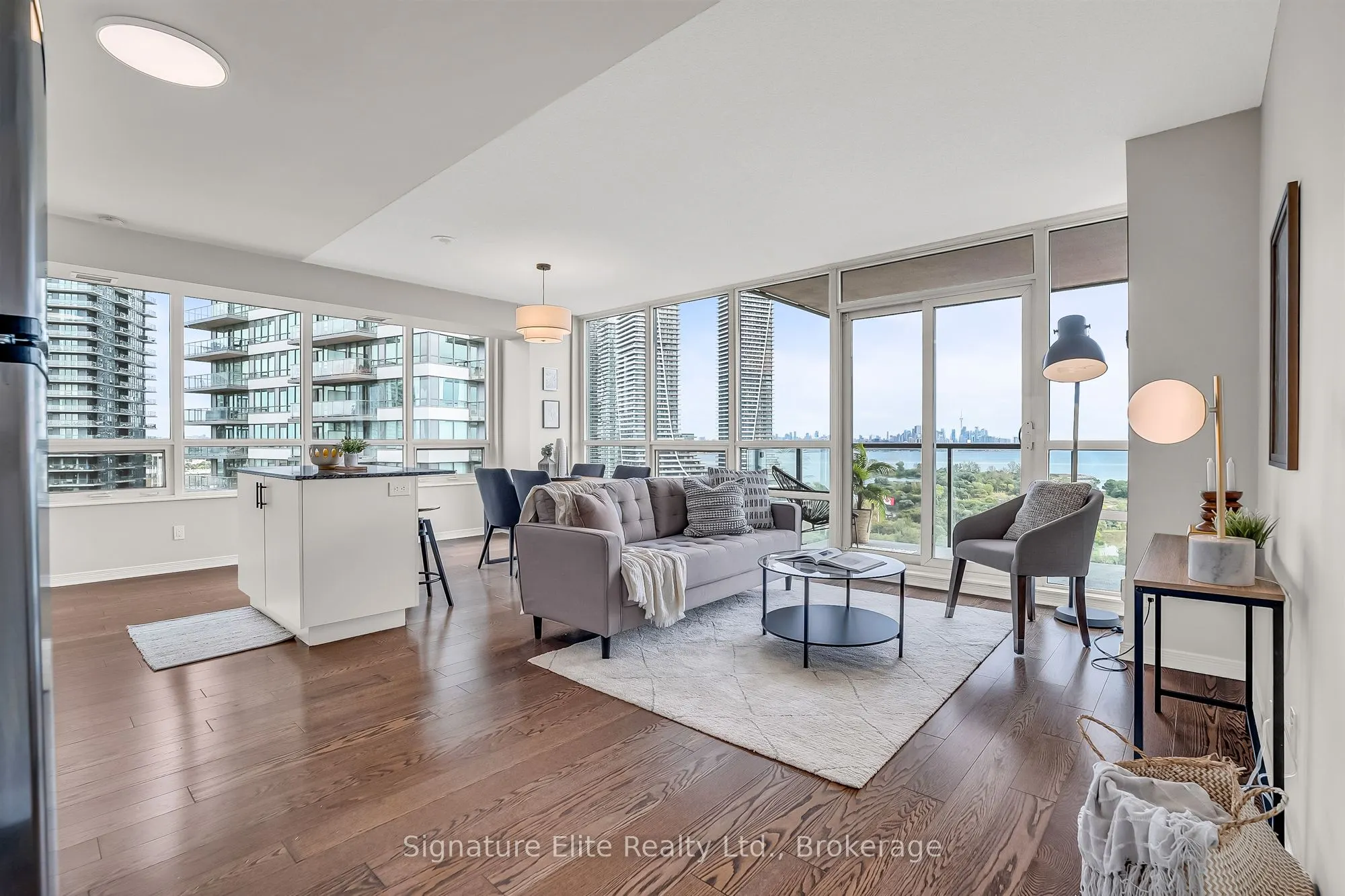 2240 Lakeshore Boulevard, #1706