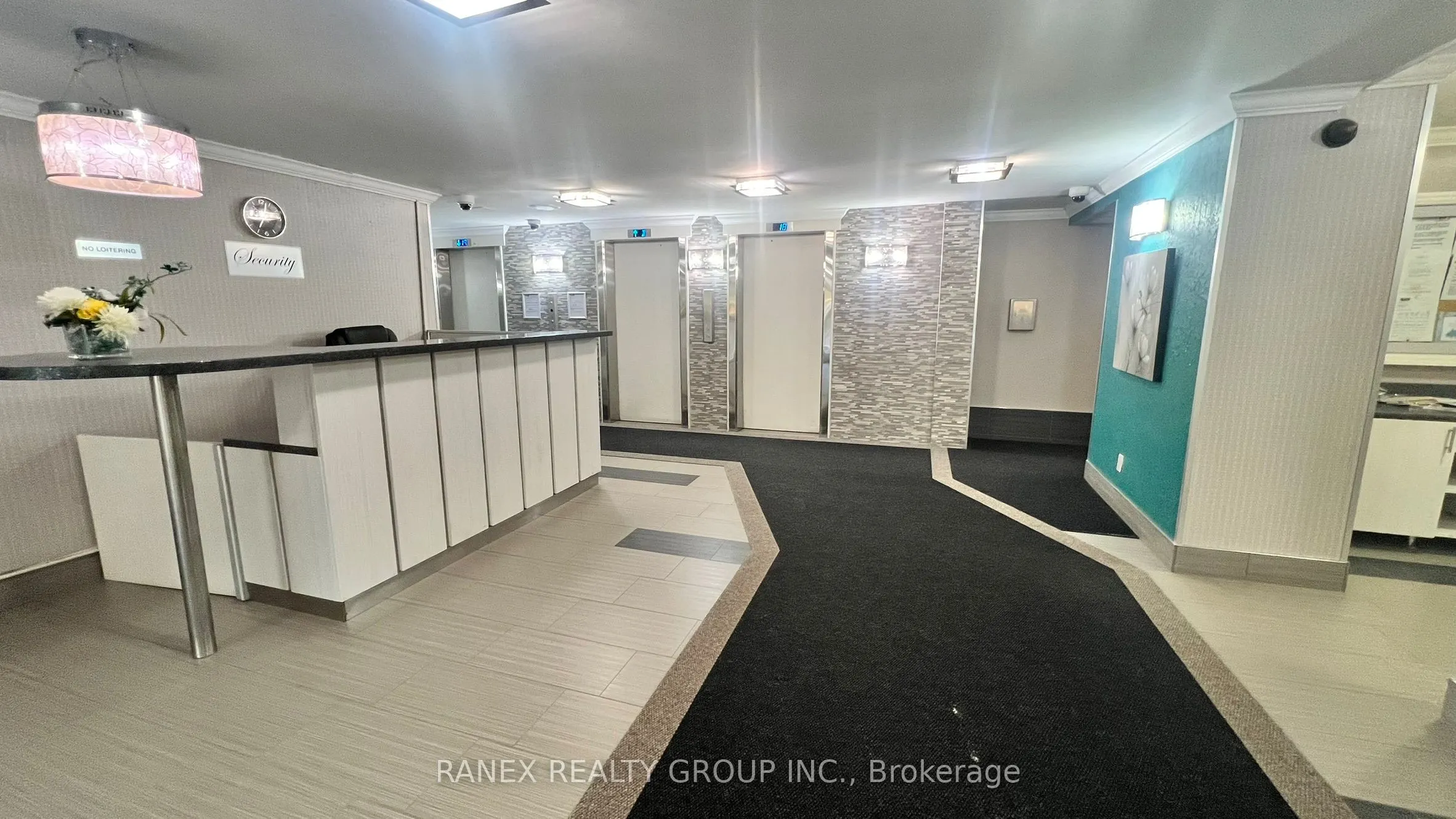 15 Kensington Road, #1110