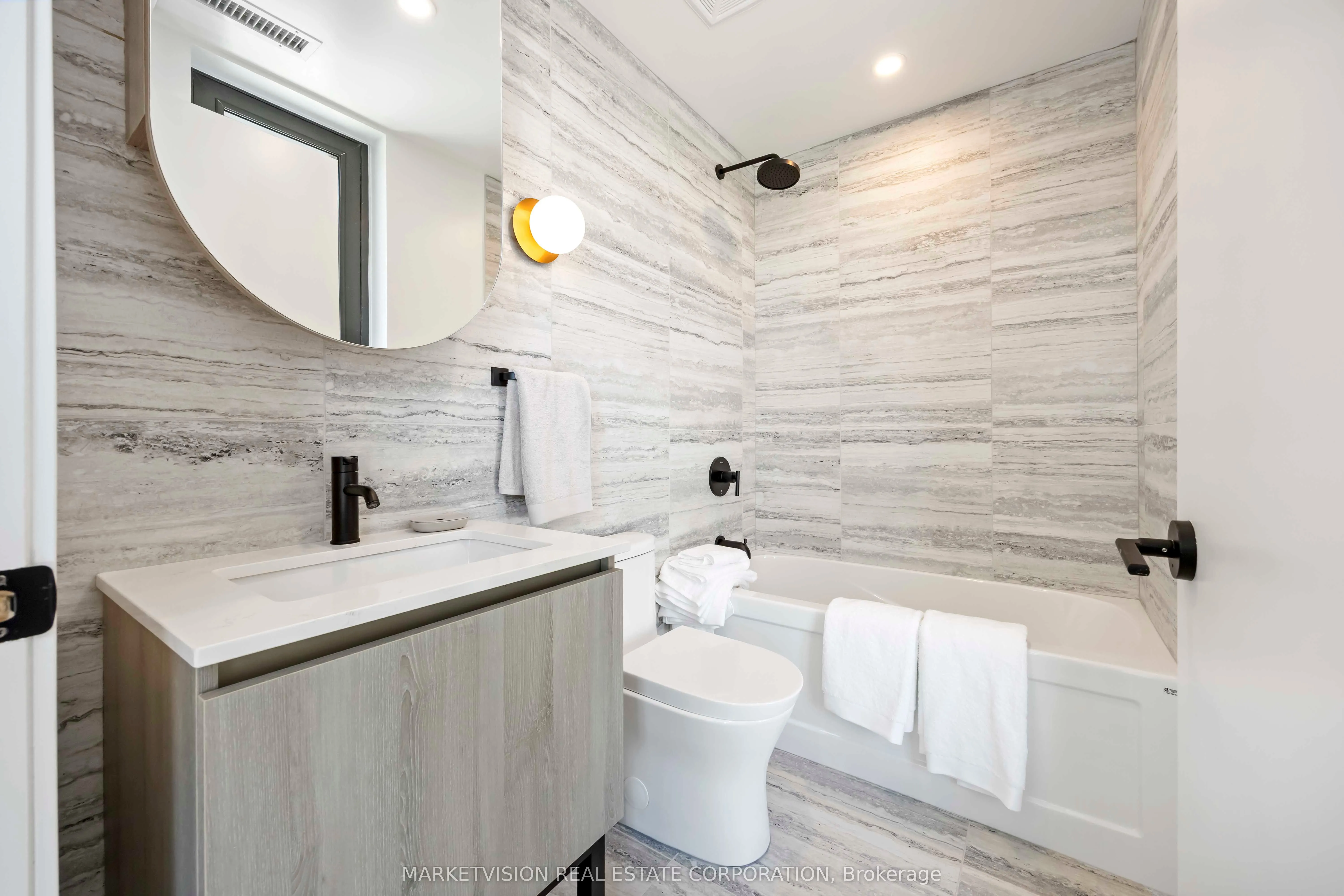 2625 Dundas Street W, #705