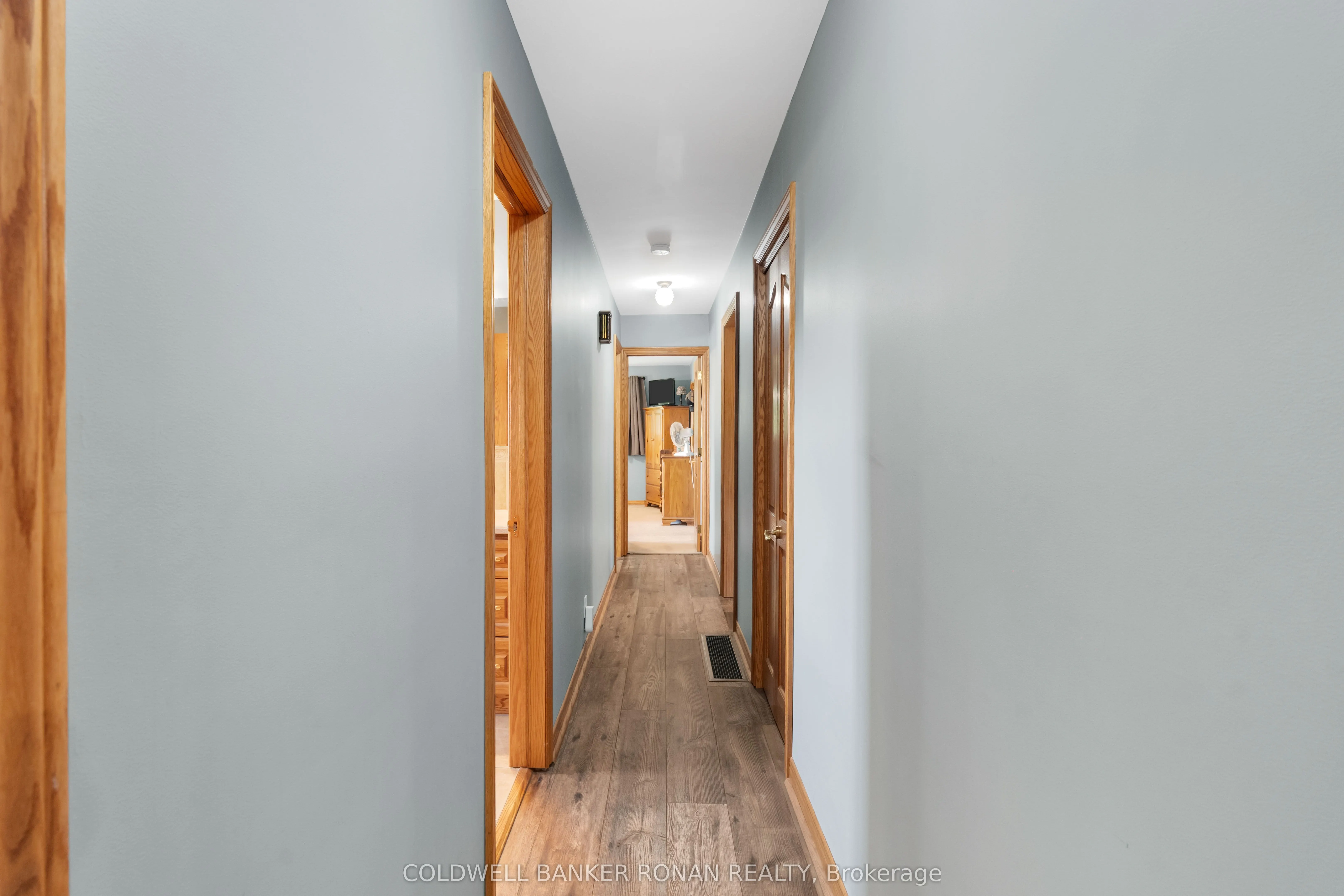 9480 32 Side Road