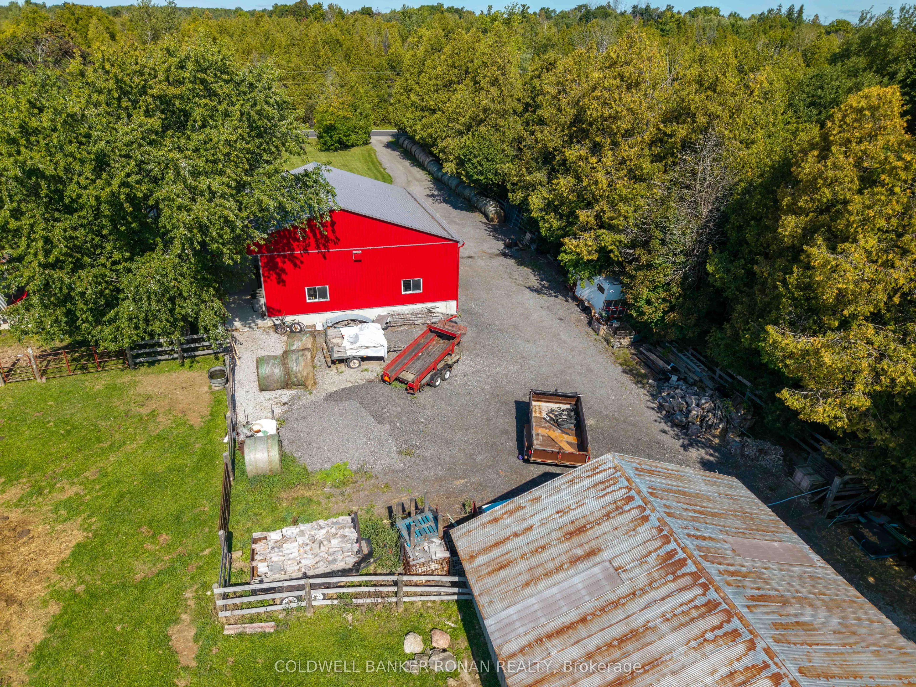 9480 32 Side Road