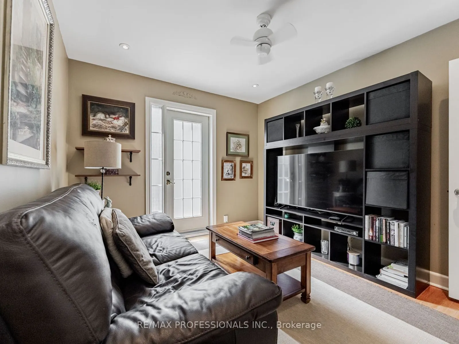 7 Ravenscrest Drive
