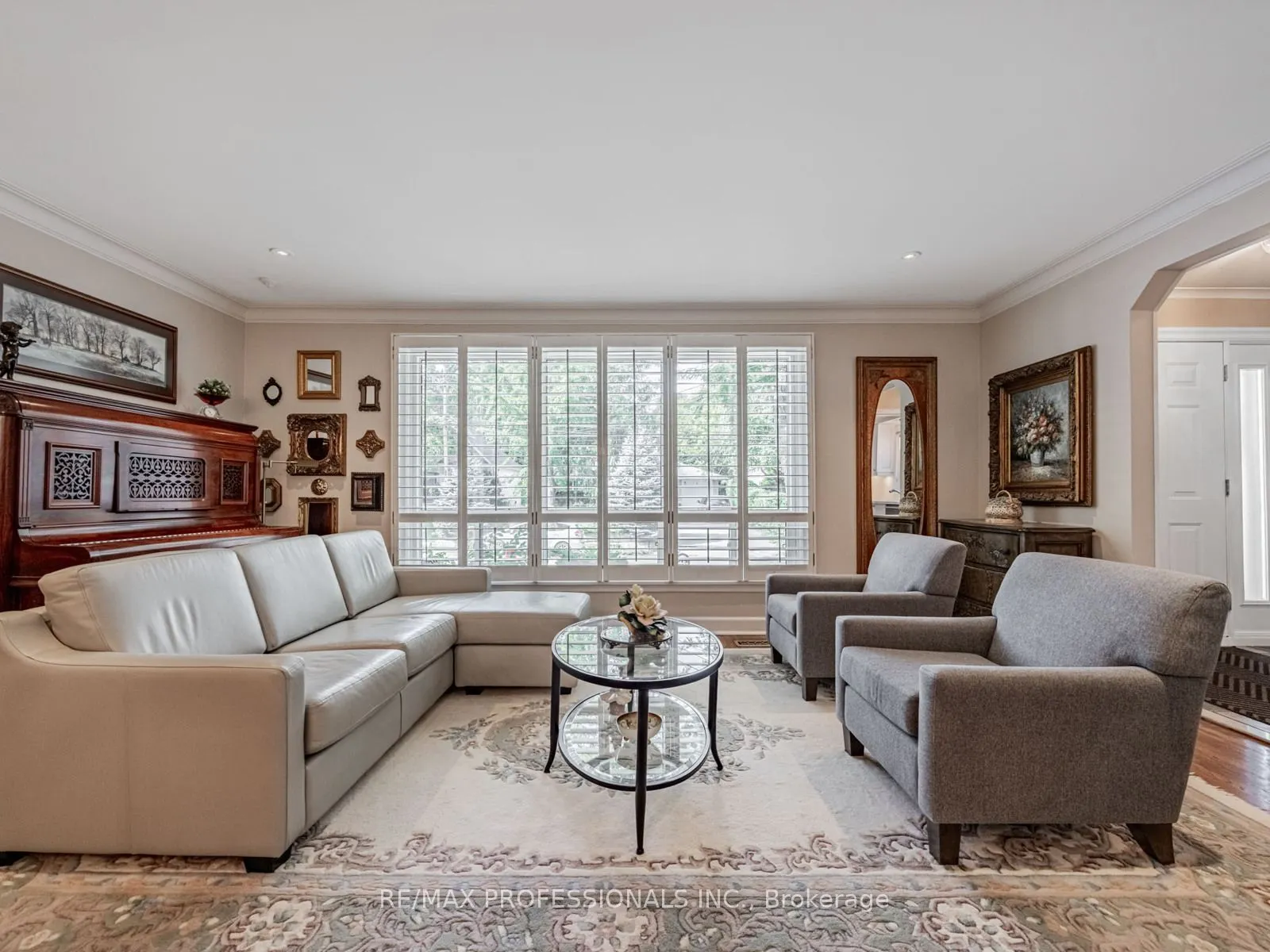 7 Ravenscrest Drive
