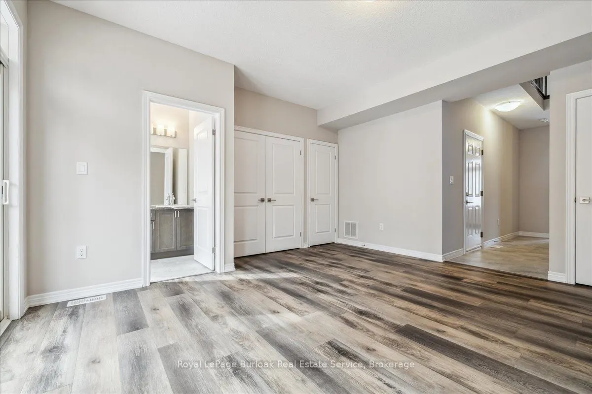 445 Ontario Street S, #48