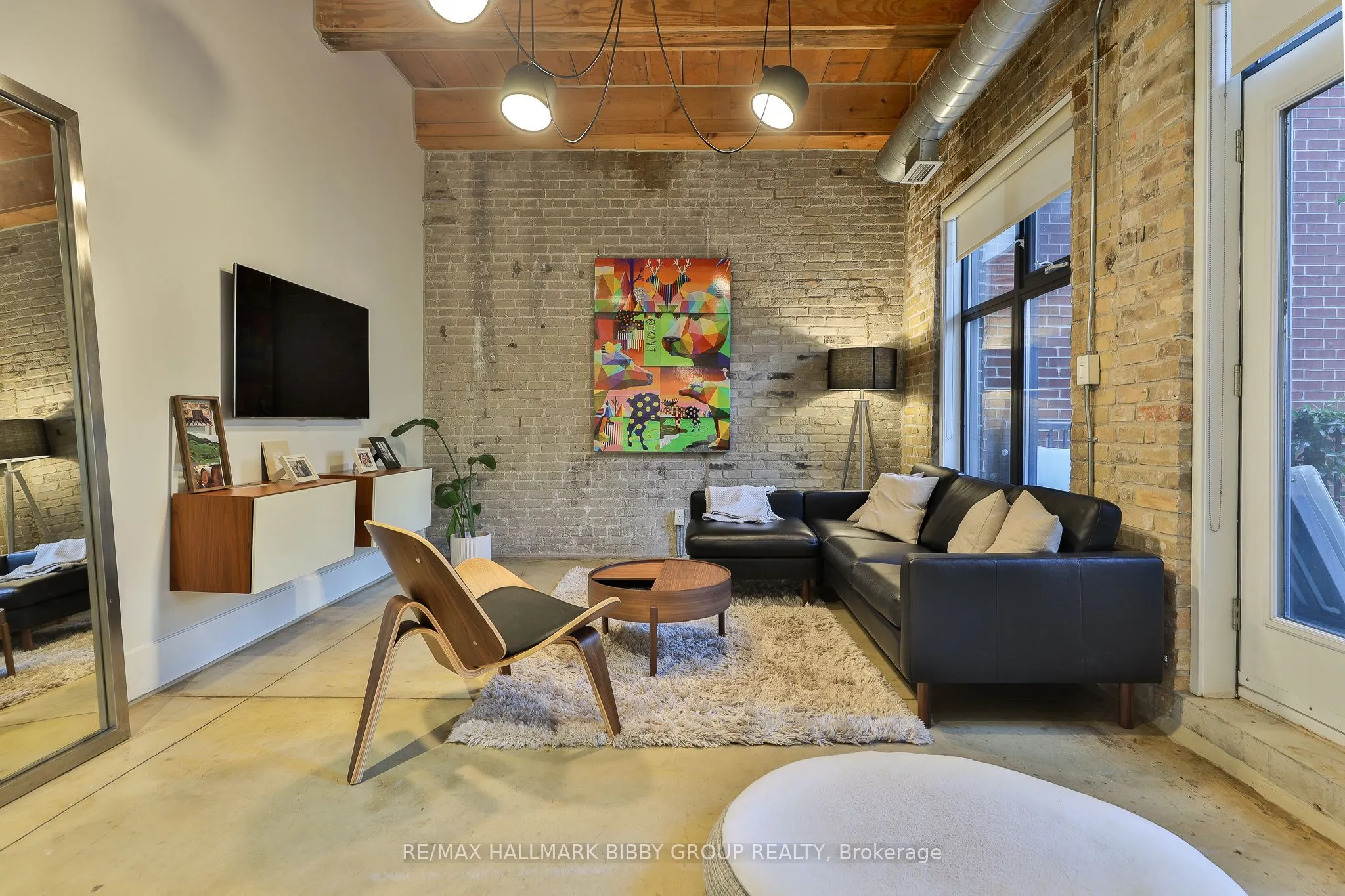 363 Sorauren Avenue, #302