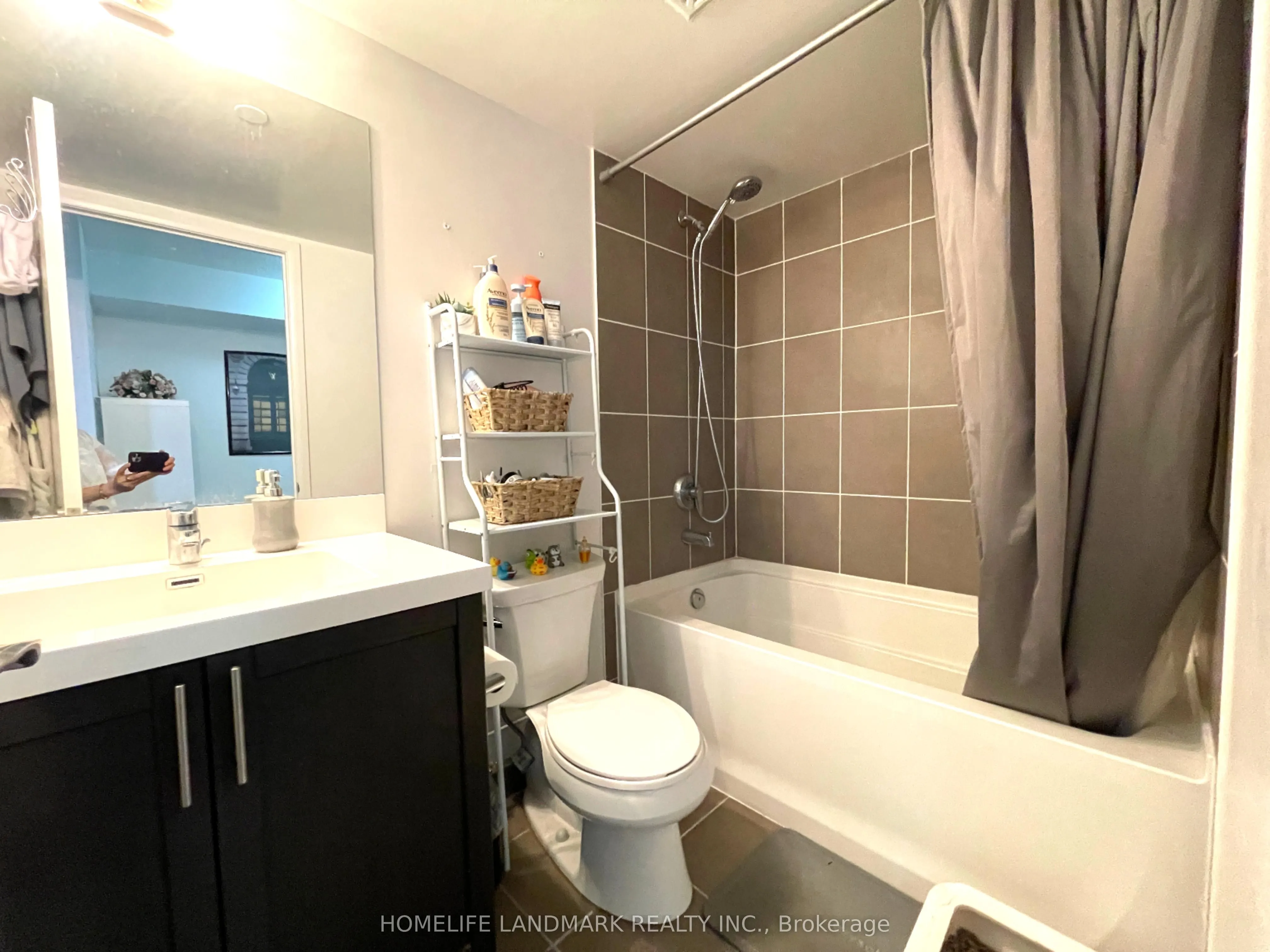 3091 Dufferin Street, #412