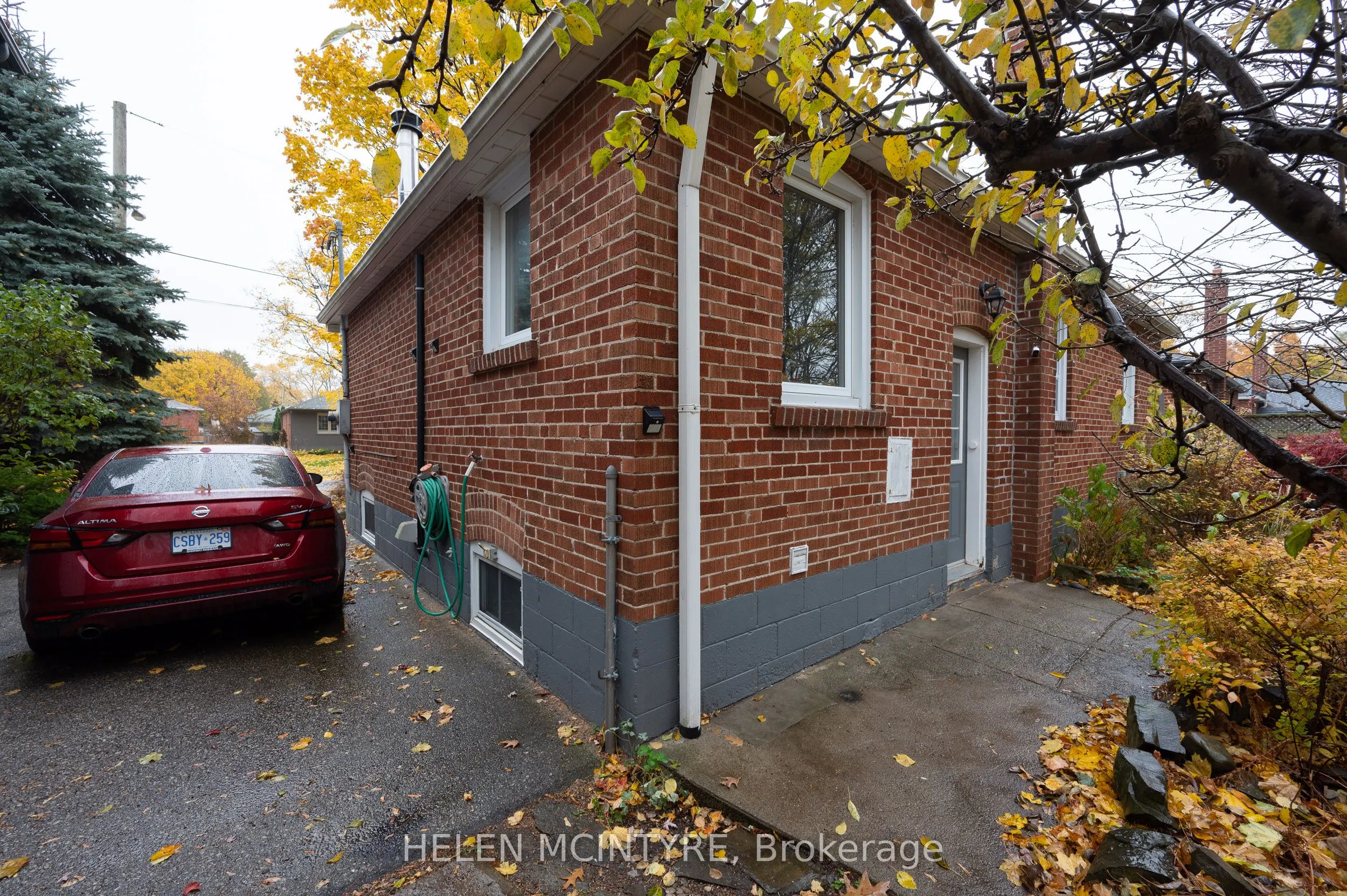 34 Dunning Crescent