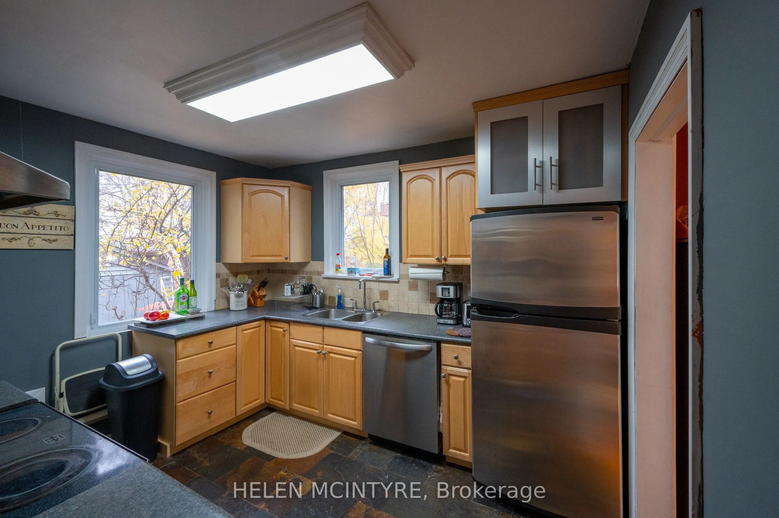 34 Dunning Crescent