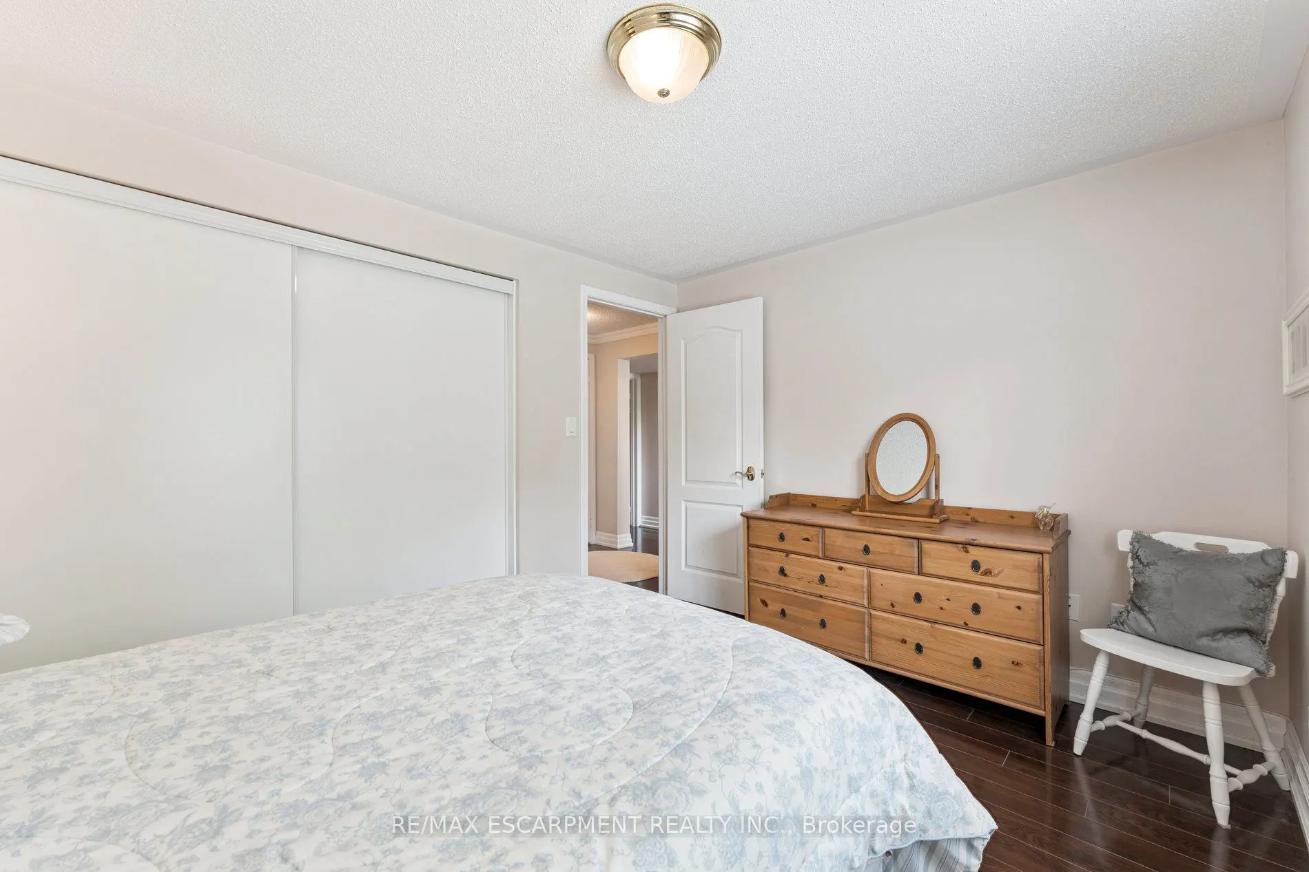 1650 Allan Crescent