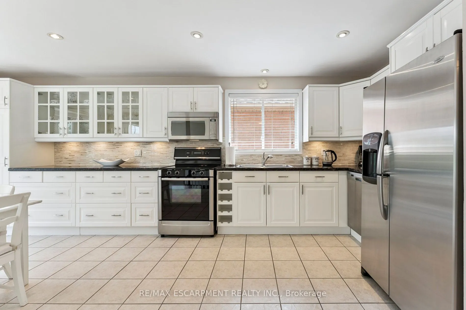 1650 Allan Crescent