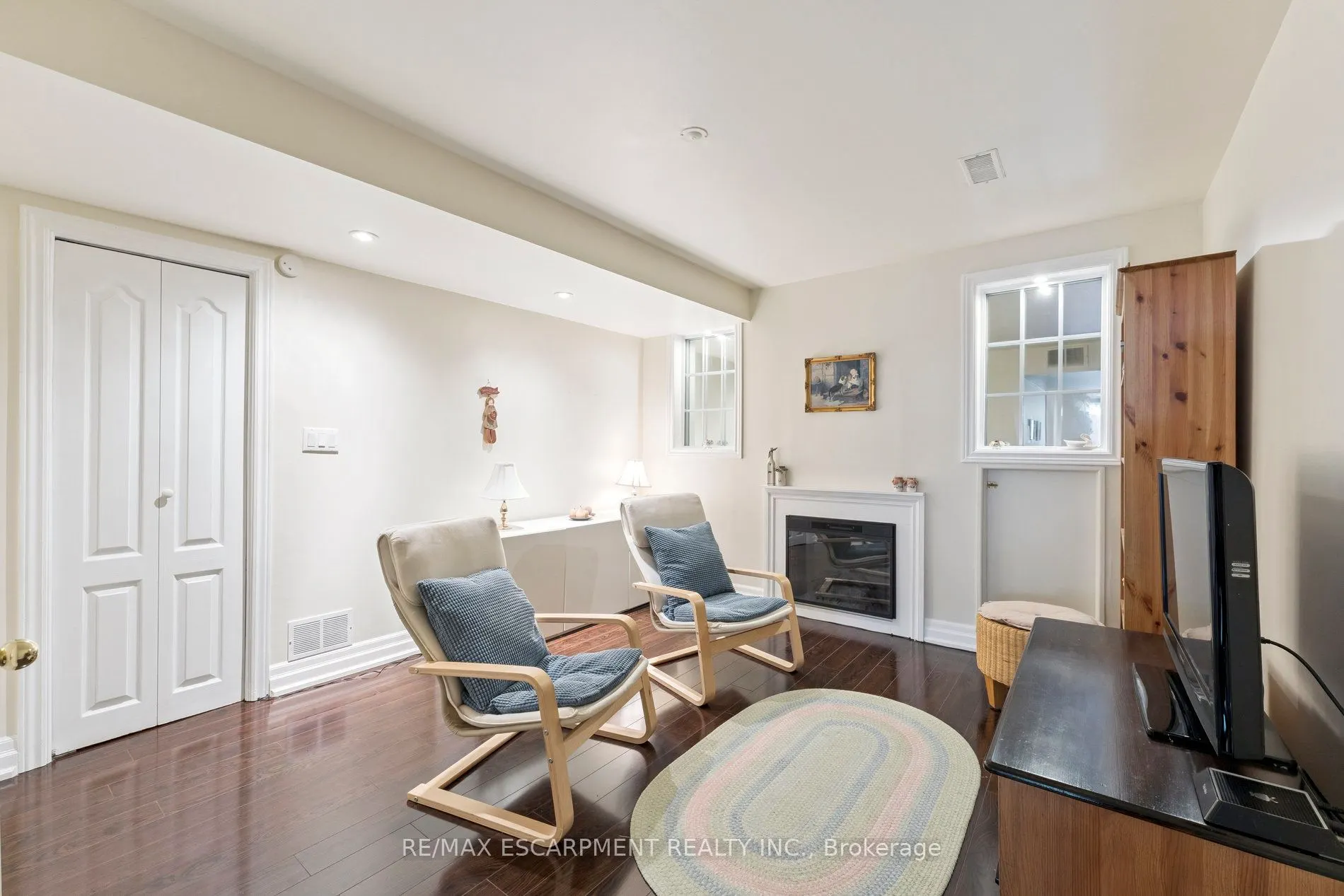 1650 Allan Crescent