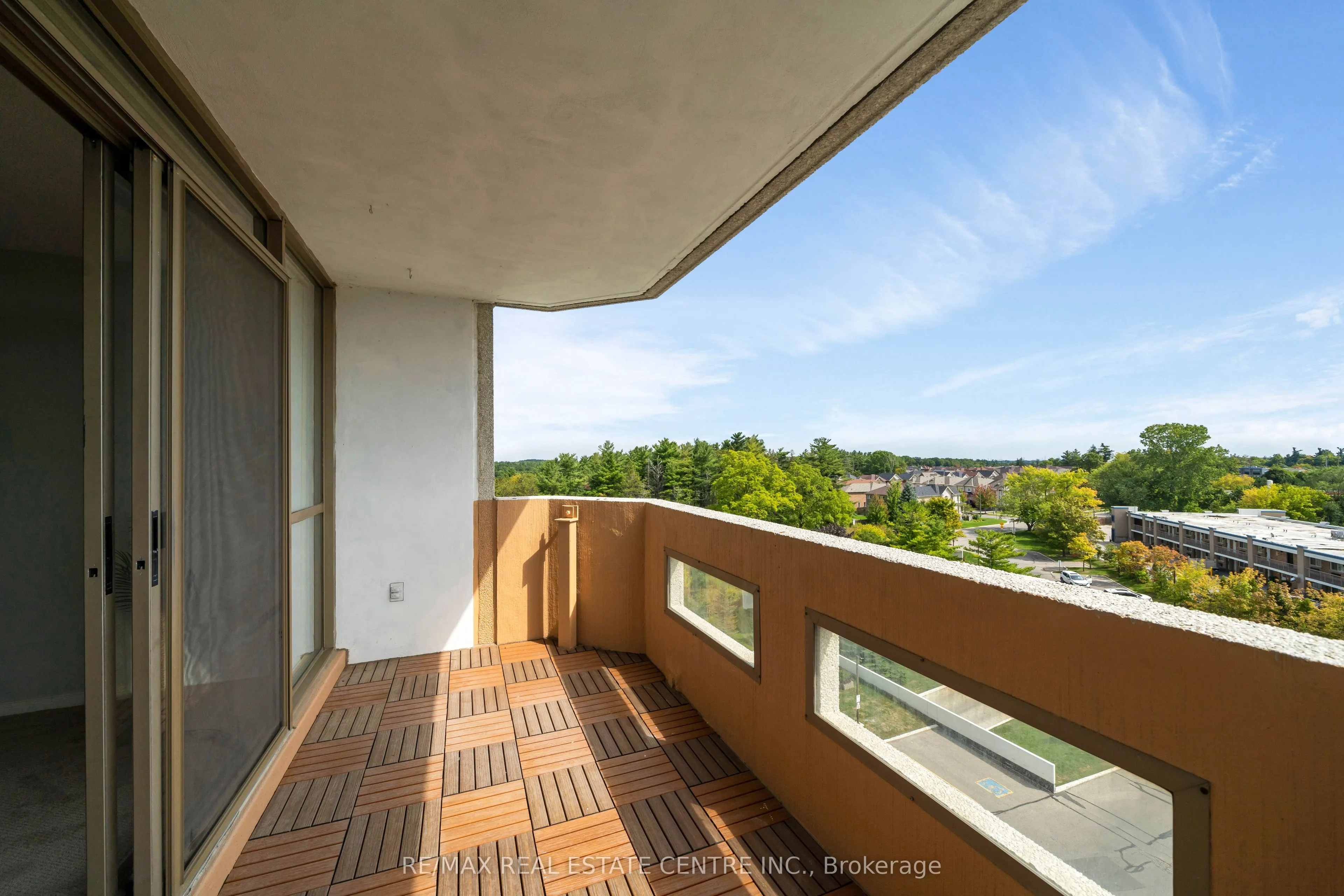 20 McFarlane Drive, #709