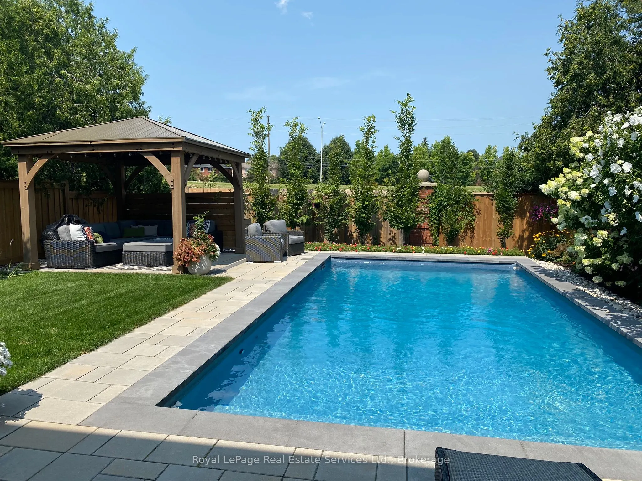1531 Stoneybrook Trail
