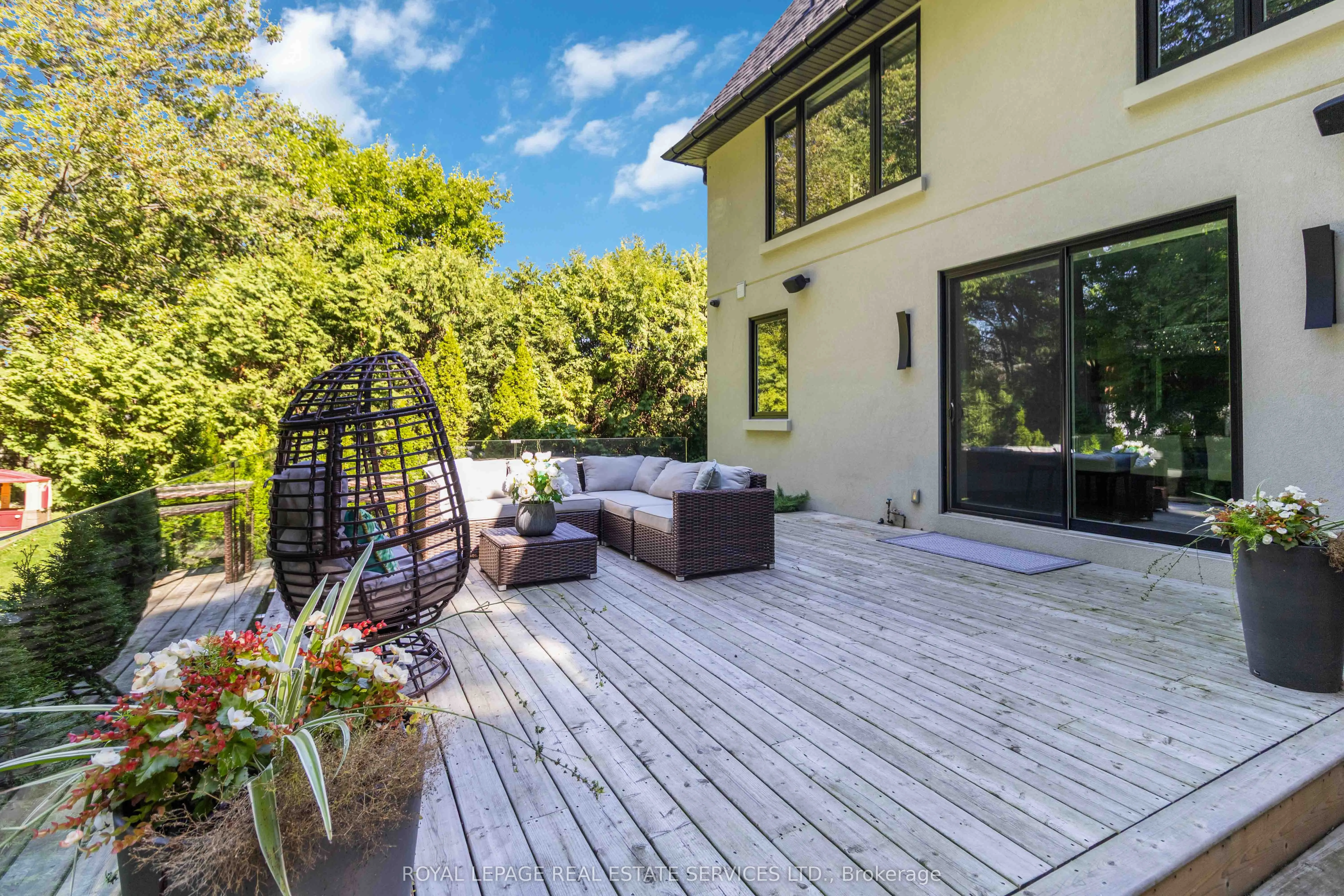 1489 Rogerswood Court