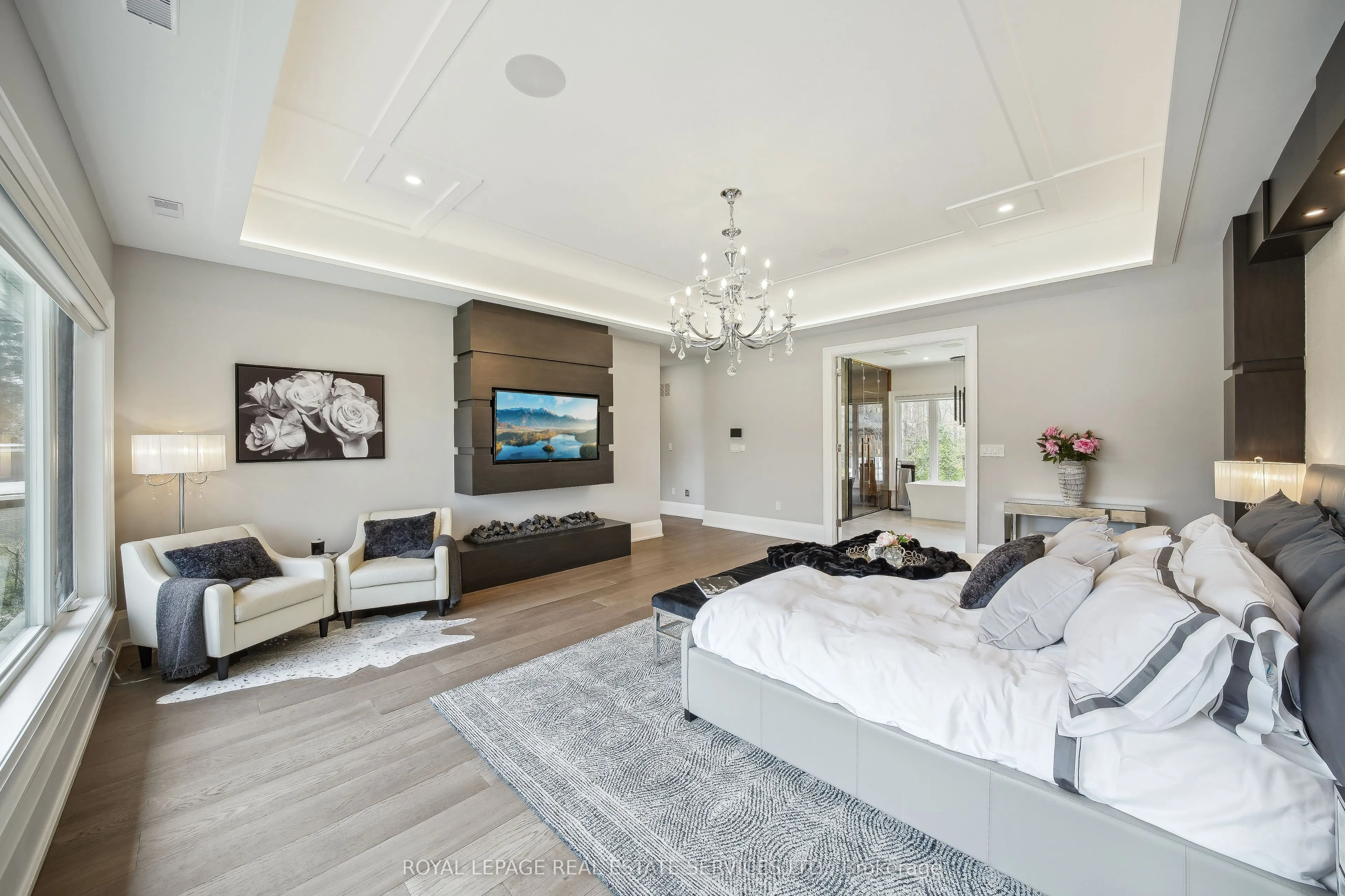 1489 Rogerswood Court