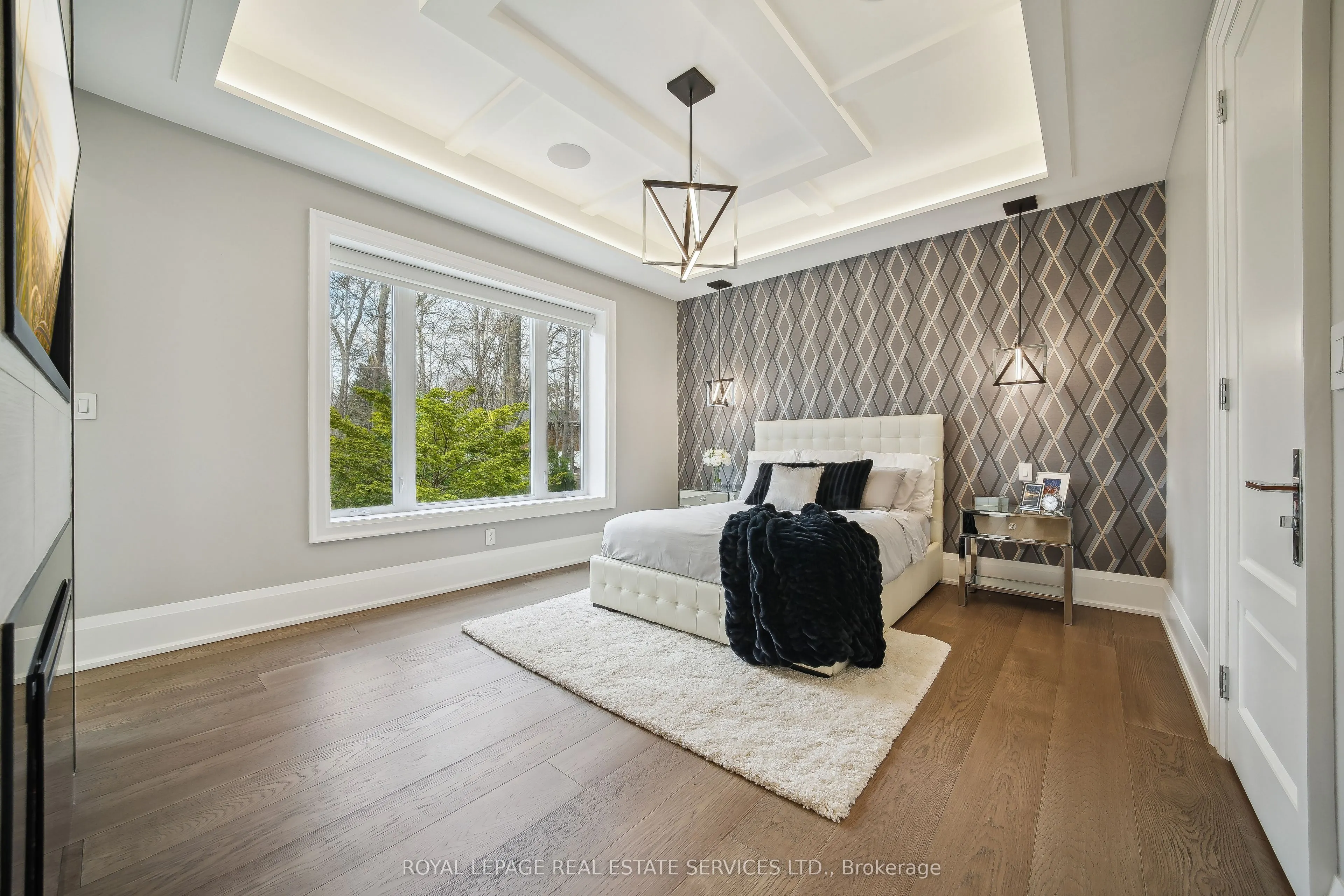 1489 Rogerswood Court