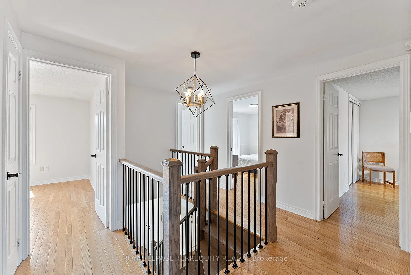 3247 Dovetail Mews