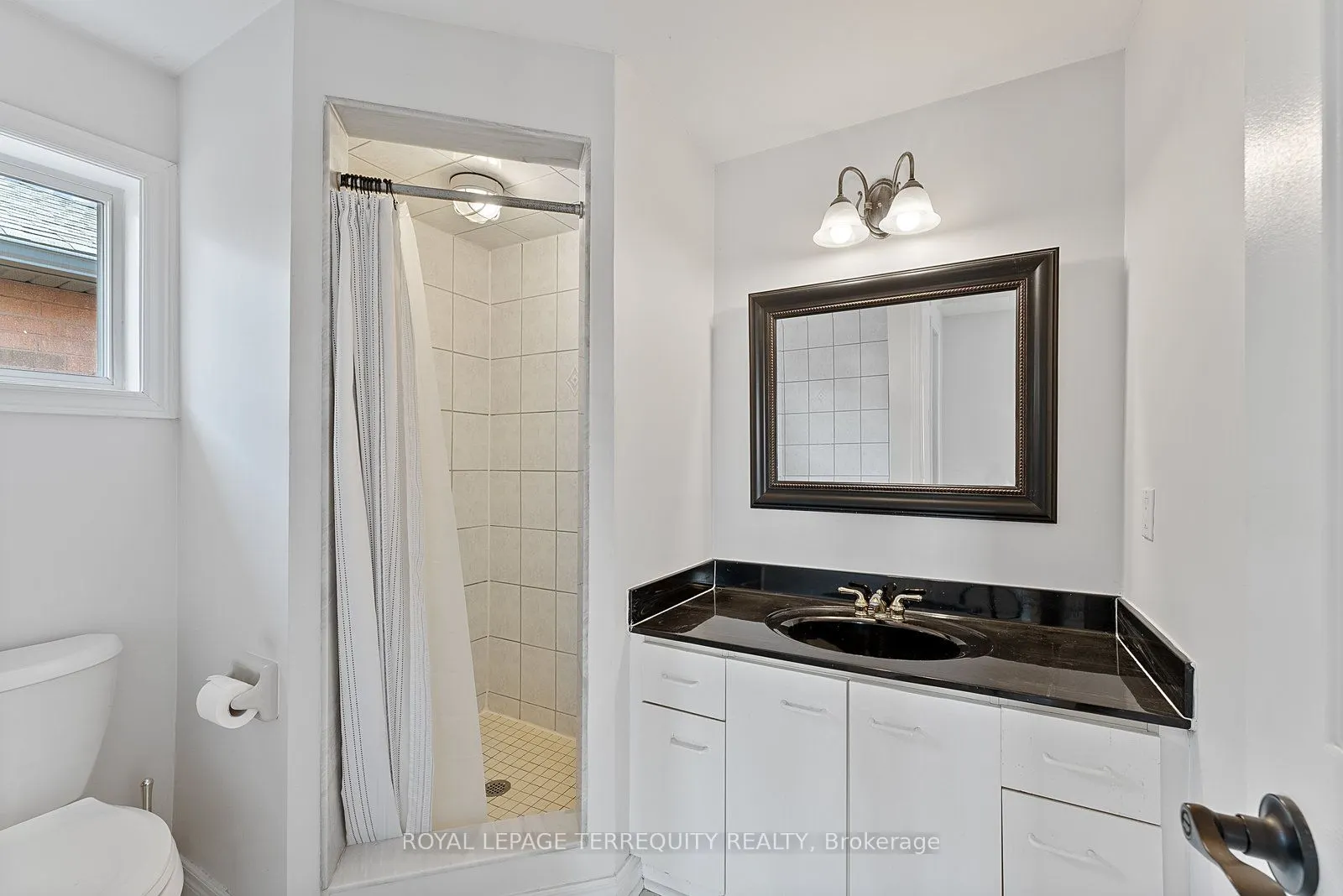 3247 Dovetail Mews