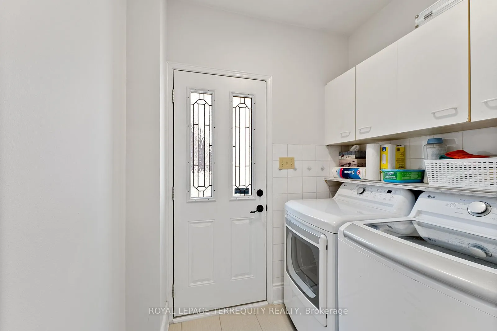 3247 Dovetail Mews