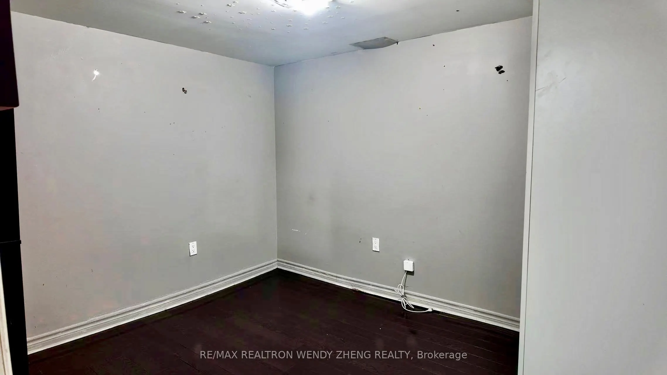 5292 Longhouse Crescent, #Basement