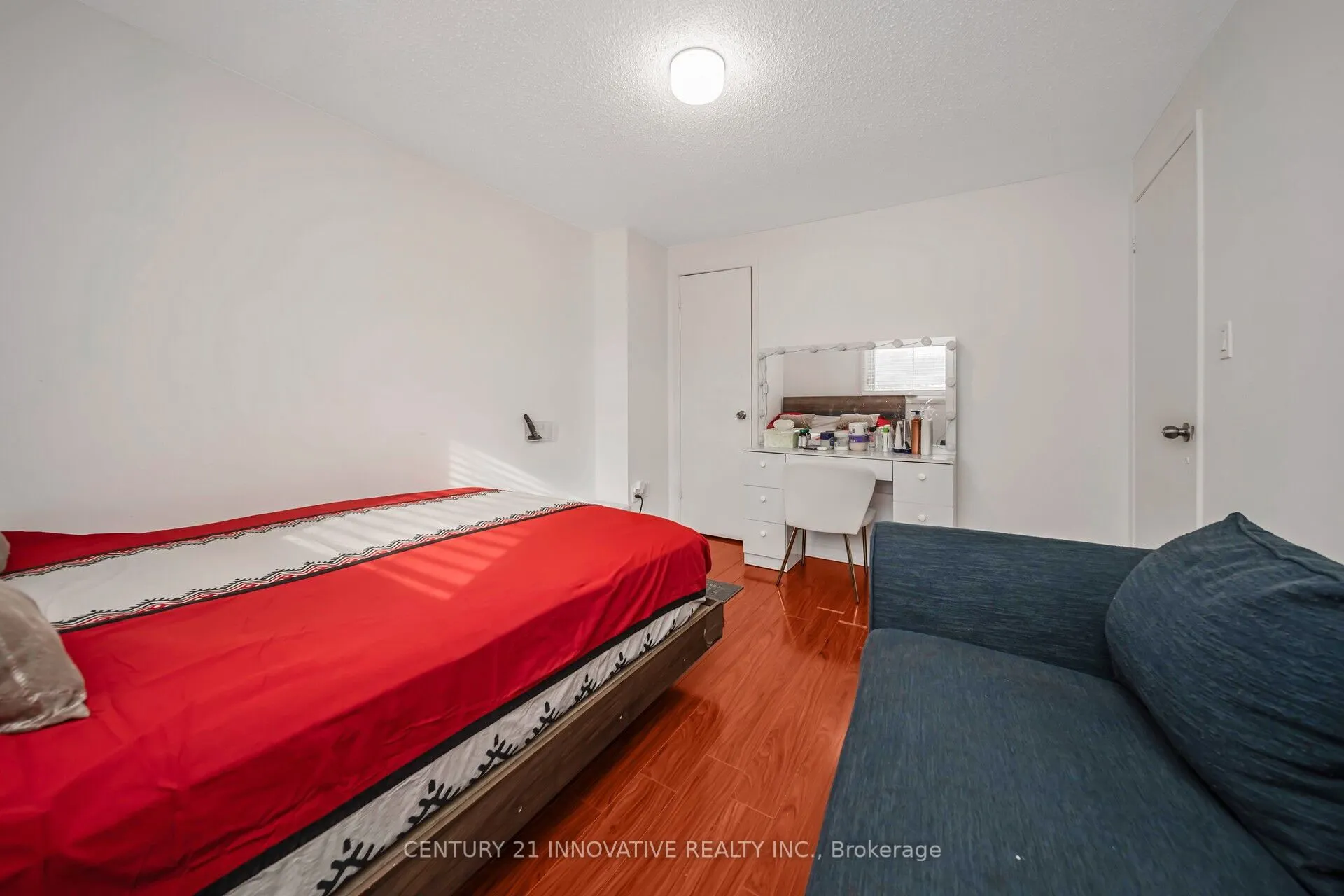 3175 Kirwin Avenue, #5