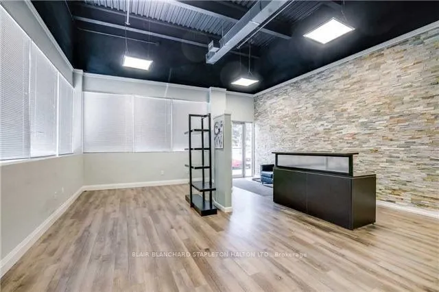 2380 Wyecroft Road, #4