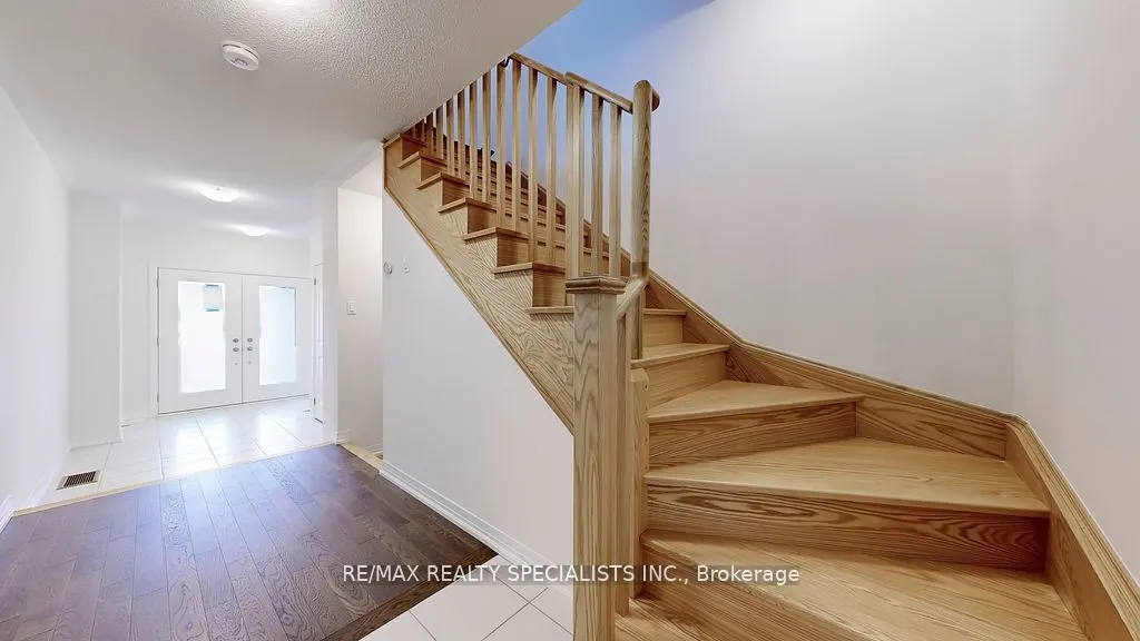 18 Monreau Drive