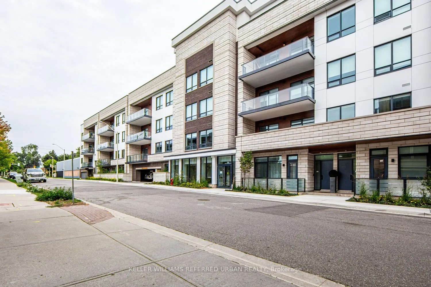 123 Maurice Drive, #217