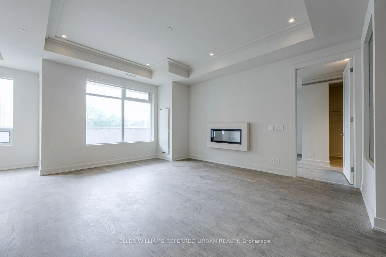 123 Maurice Drive, #217