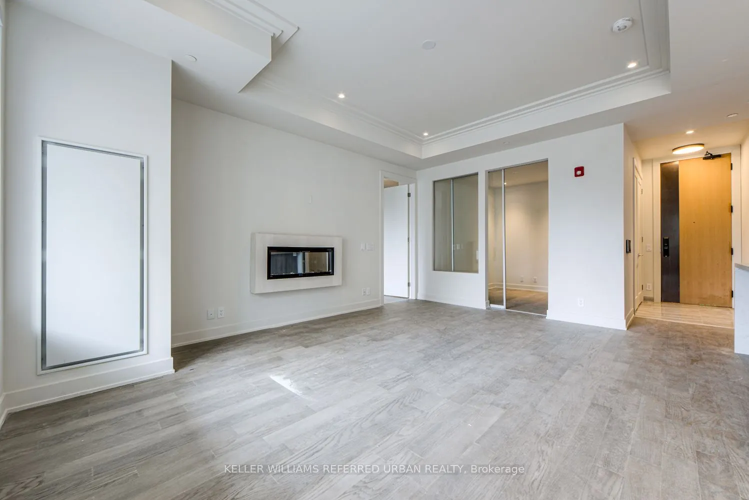 123 Maurice Drive, #217