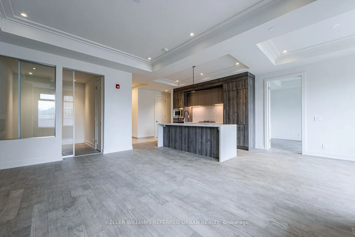 123 Maurice Drive, #217