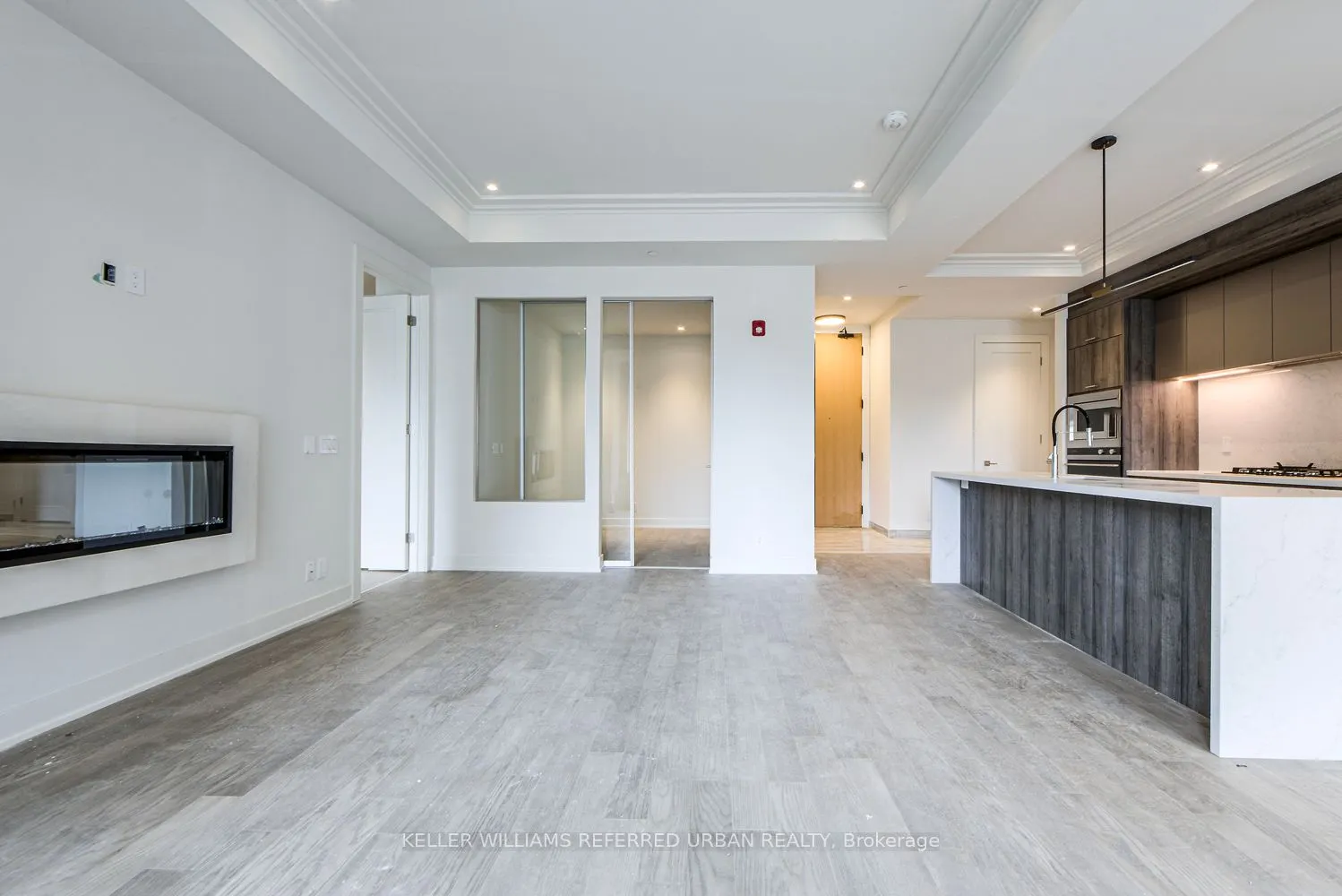 123 Maurice Drive, #217