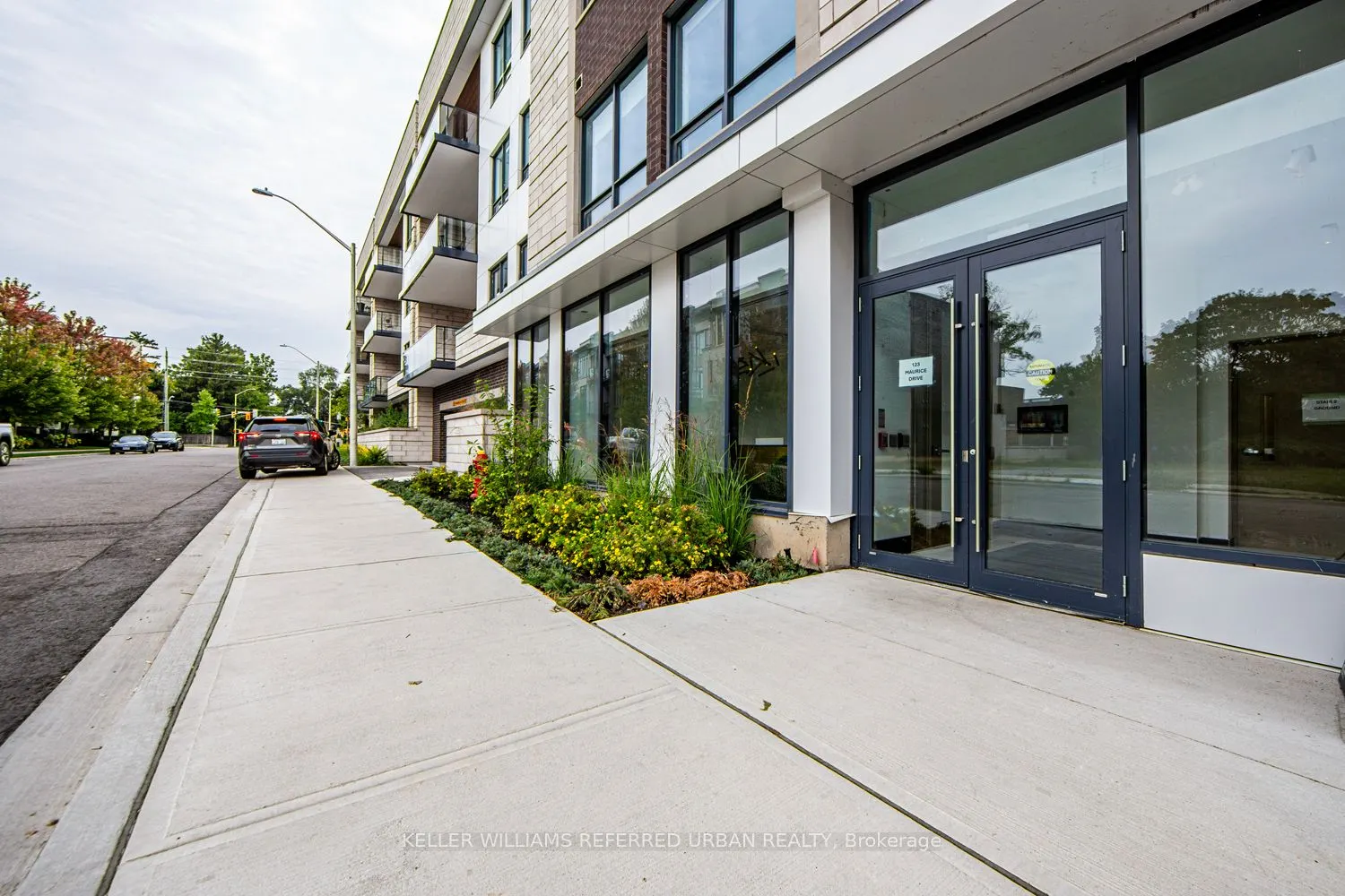 123 Maurice Drive, #217