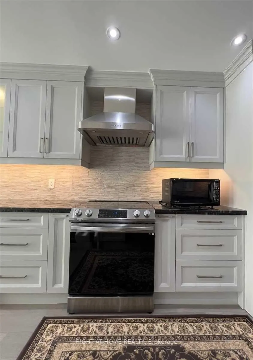 5936 Candlebrook Court