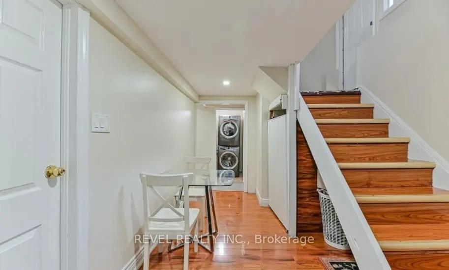 24 Grand River Court, #Lower