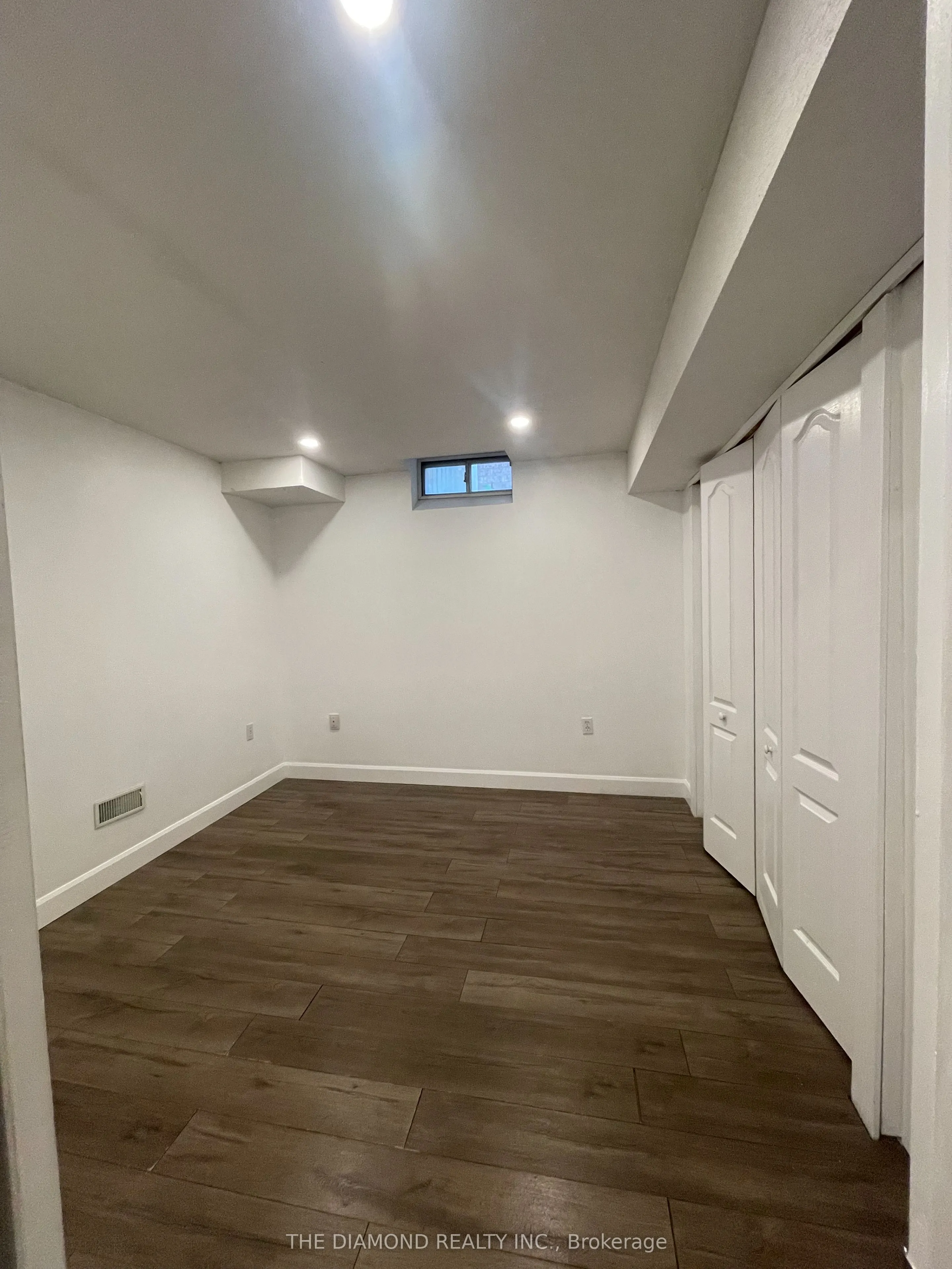 1032 Blueheron Boulevard, #Basement