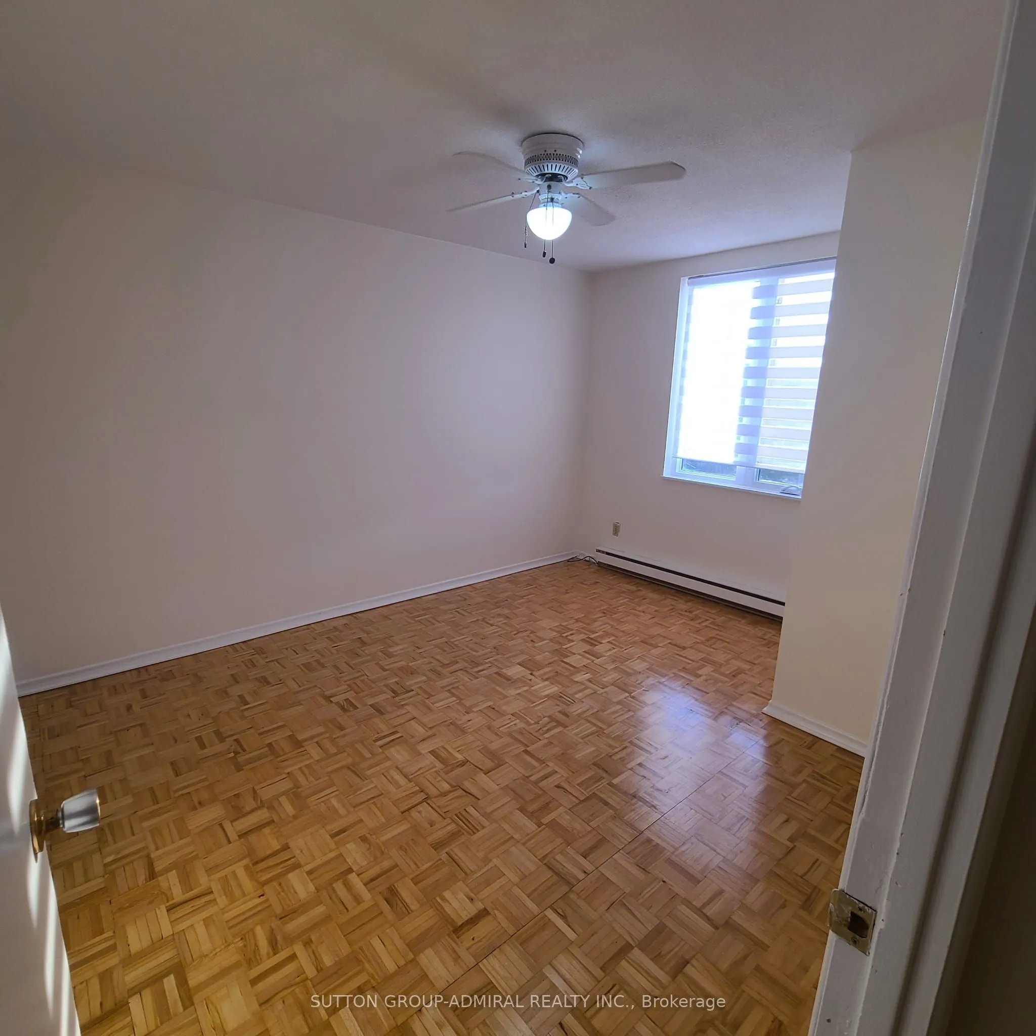 5128A Dundas Street W, ##1