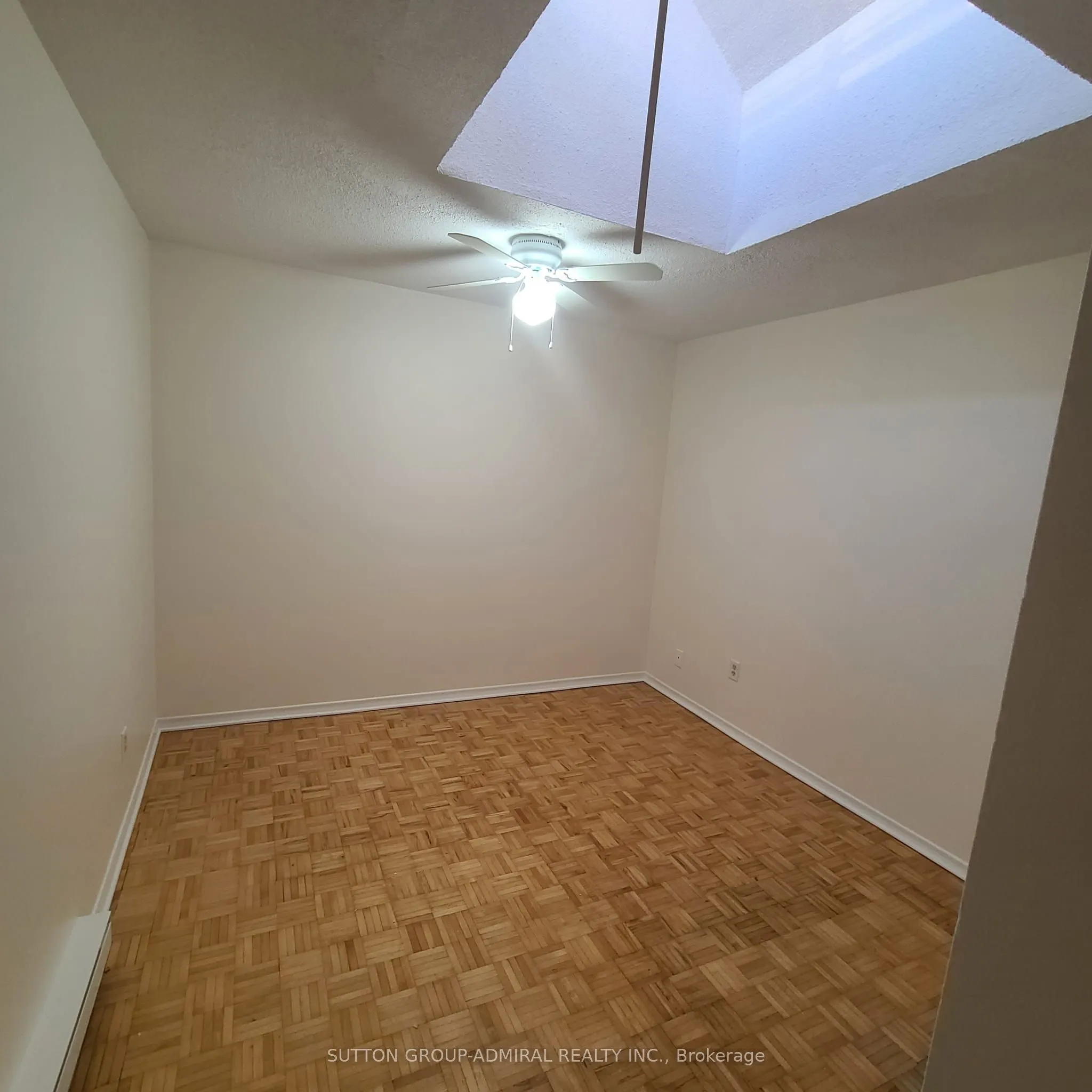 5128A Dundas Street W, ##1