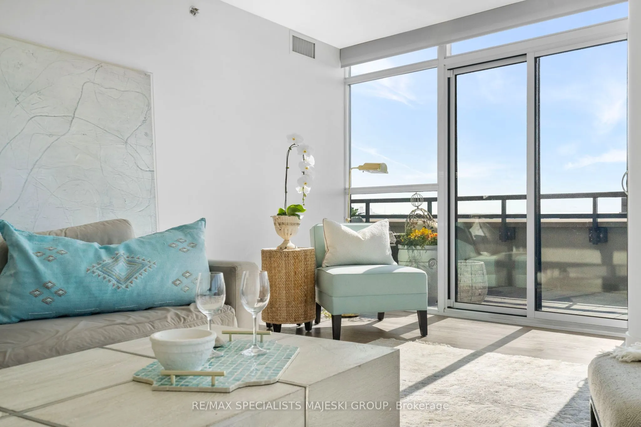 11 Superior Avenue, #706