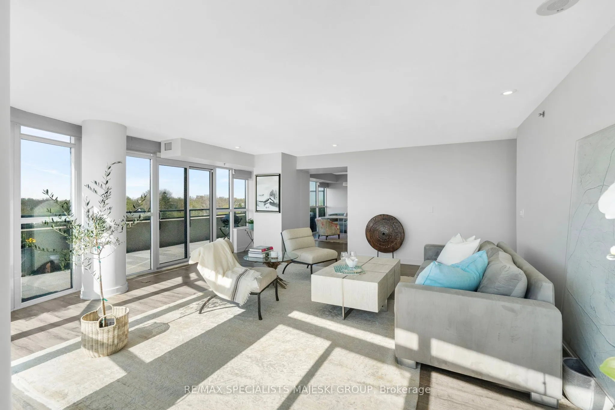 11 Superior Avenue, #706